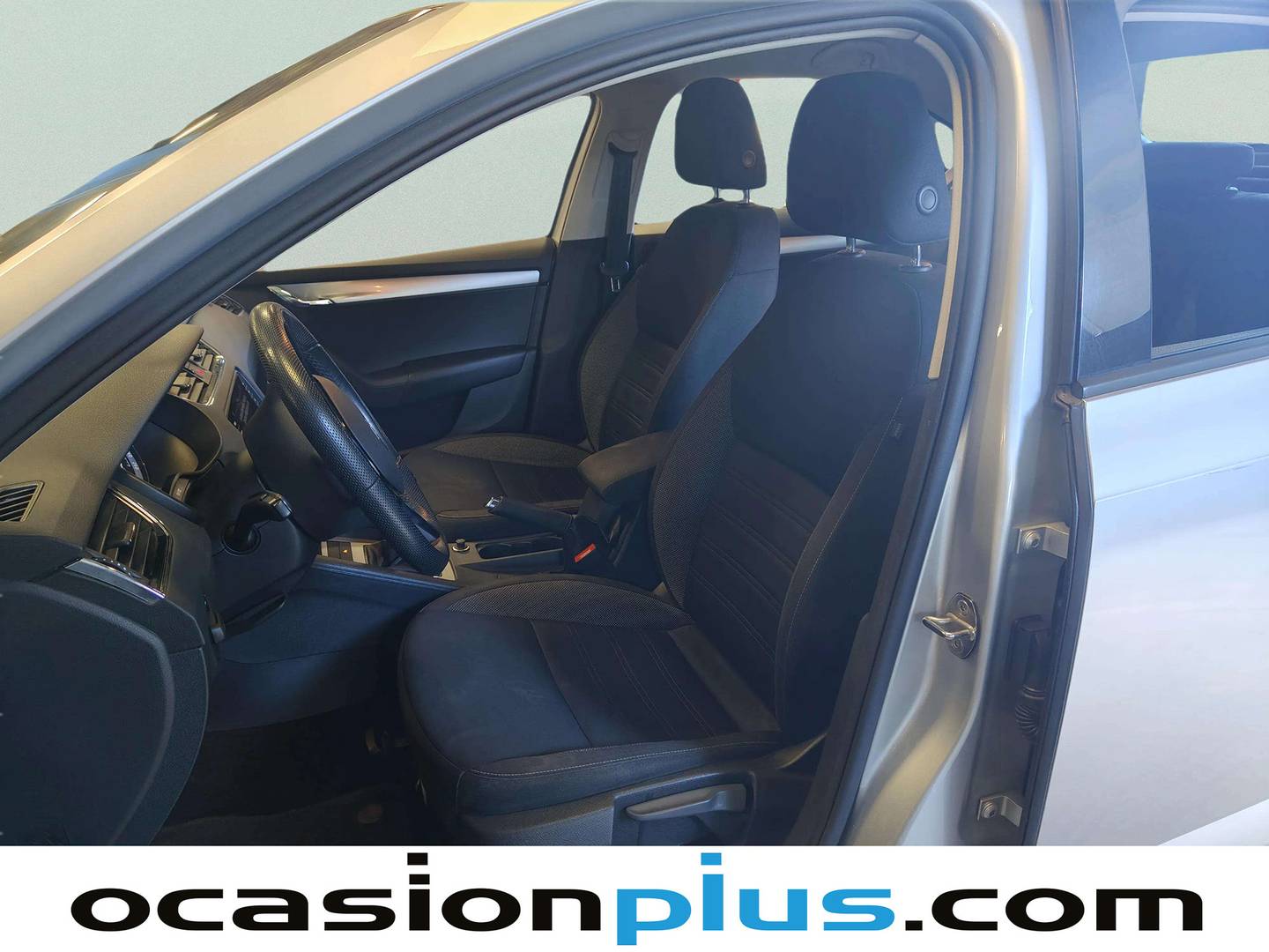 Foto asientos delanteros Skoda Octavia Skoda Octavia 1.6 TDI (115CV) Like