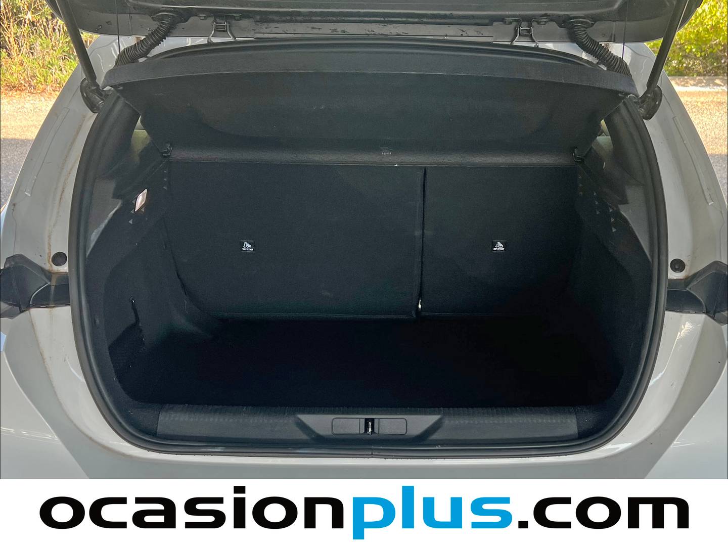 Foto Peugeot 308 Peugeot 308 PureTech 130 S&S Active Pack EAT8 (130 CV)