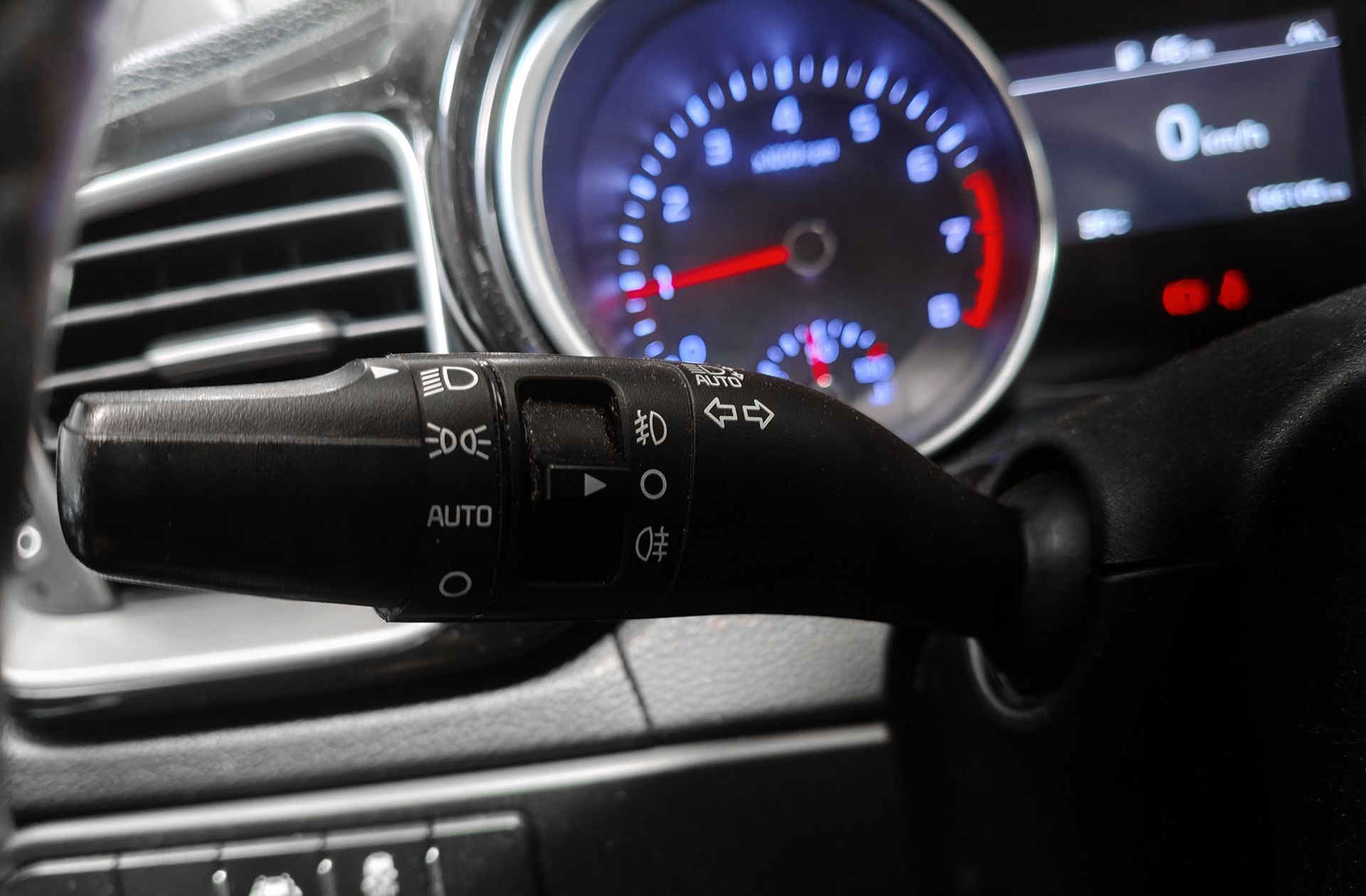 Kia XCeed 1.0 T-GDi Tech - foto 30