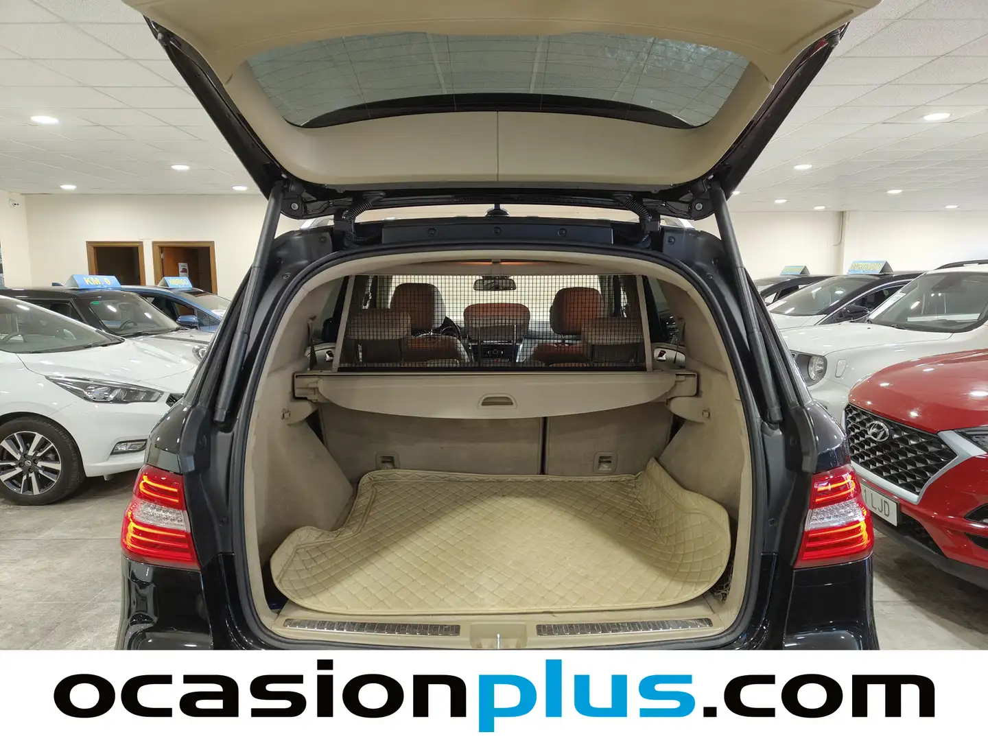 Foto Mercedes Clase M Mercedes-Benz Clase M ML 350 BlueTEC 4Matic (258 CV)