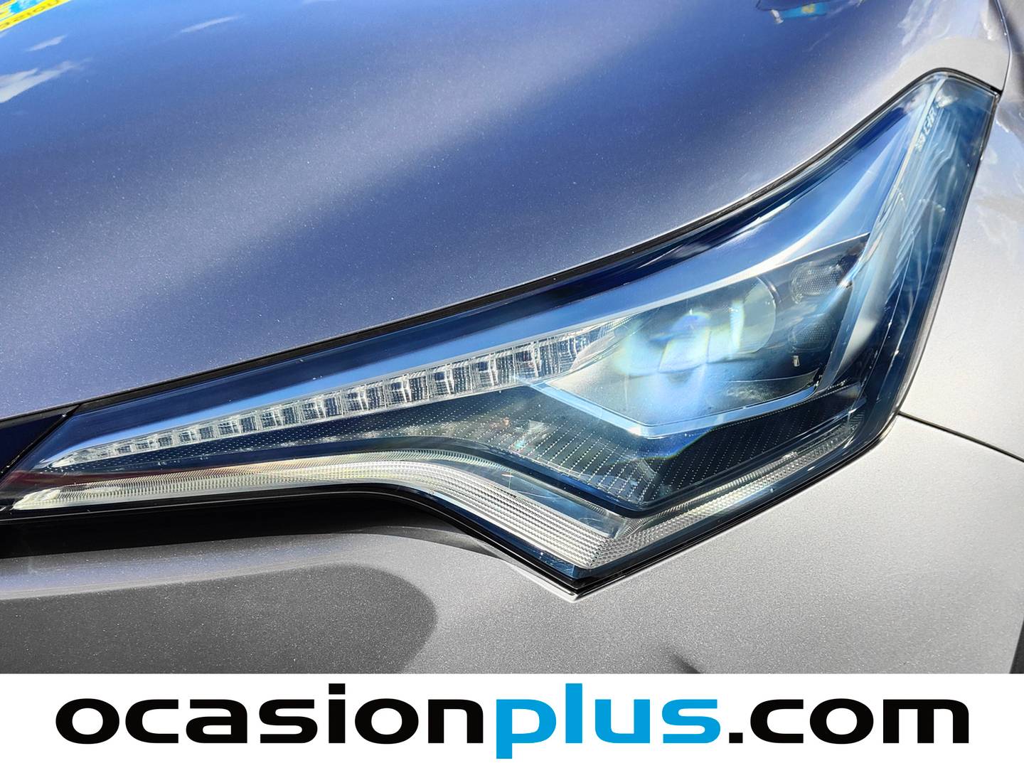 Extras del Toyota C-HR Toyota C-HR 1.8 125H Advance (122 CV)