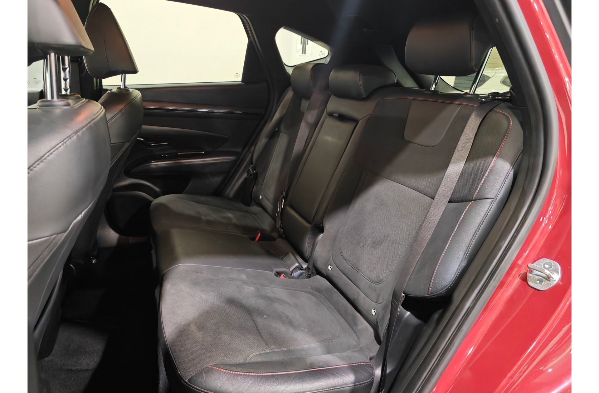 Hyundai Tucson 1.6 T-GDi N-Line 30 Aniversario - foto 17