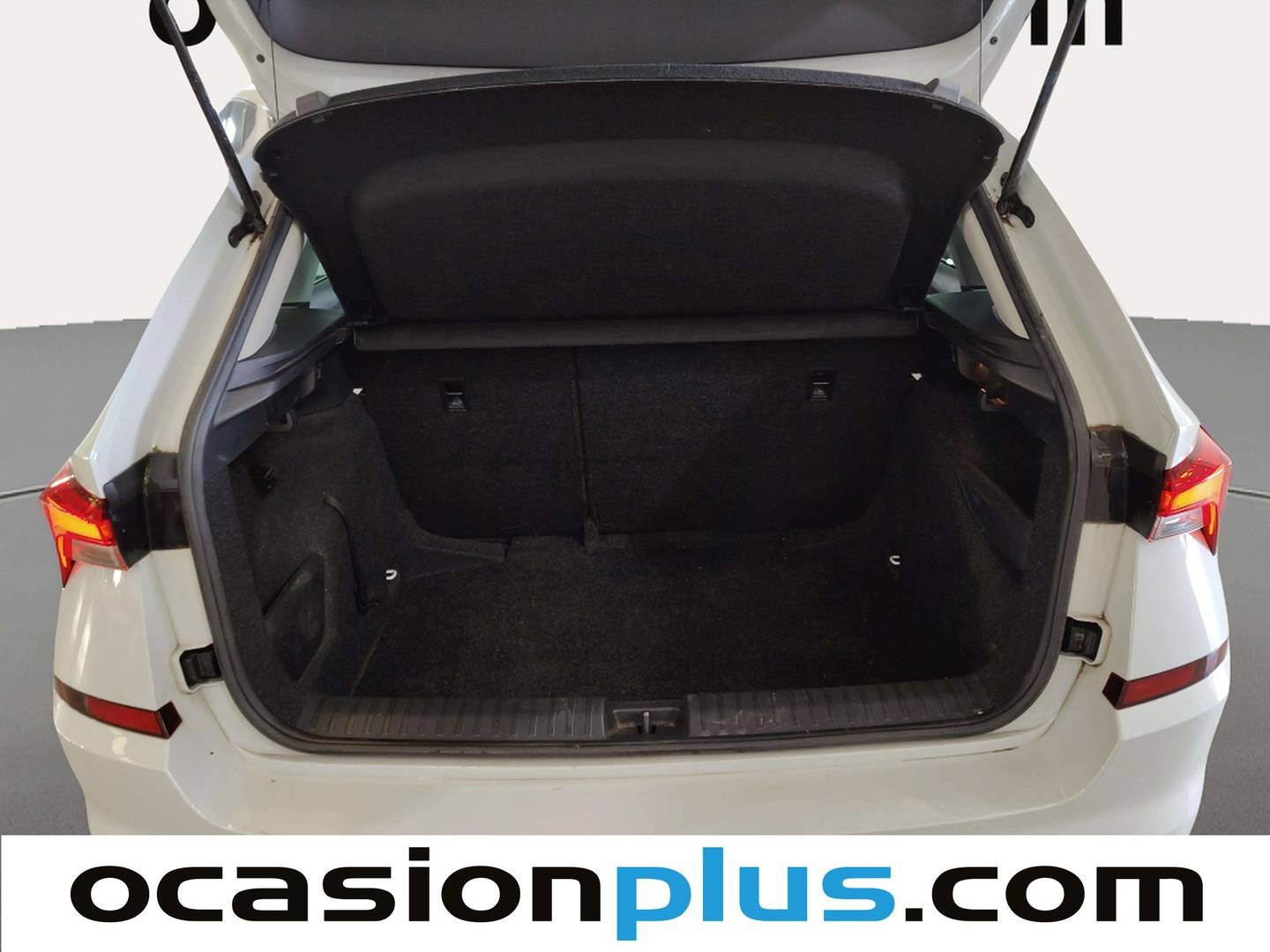 Foto Skoda Kamiq Skoda Kamiq 1.0 TSI Style DSG (110 CV)