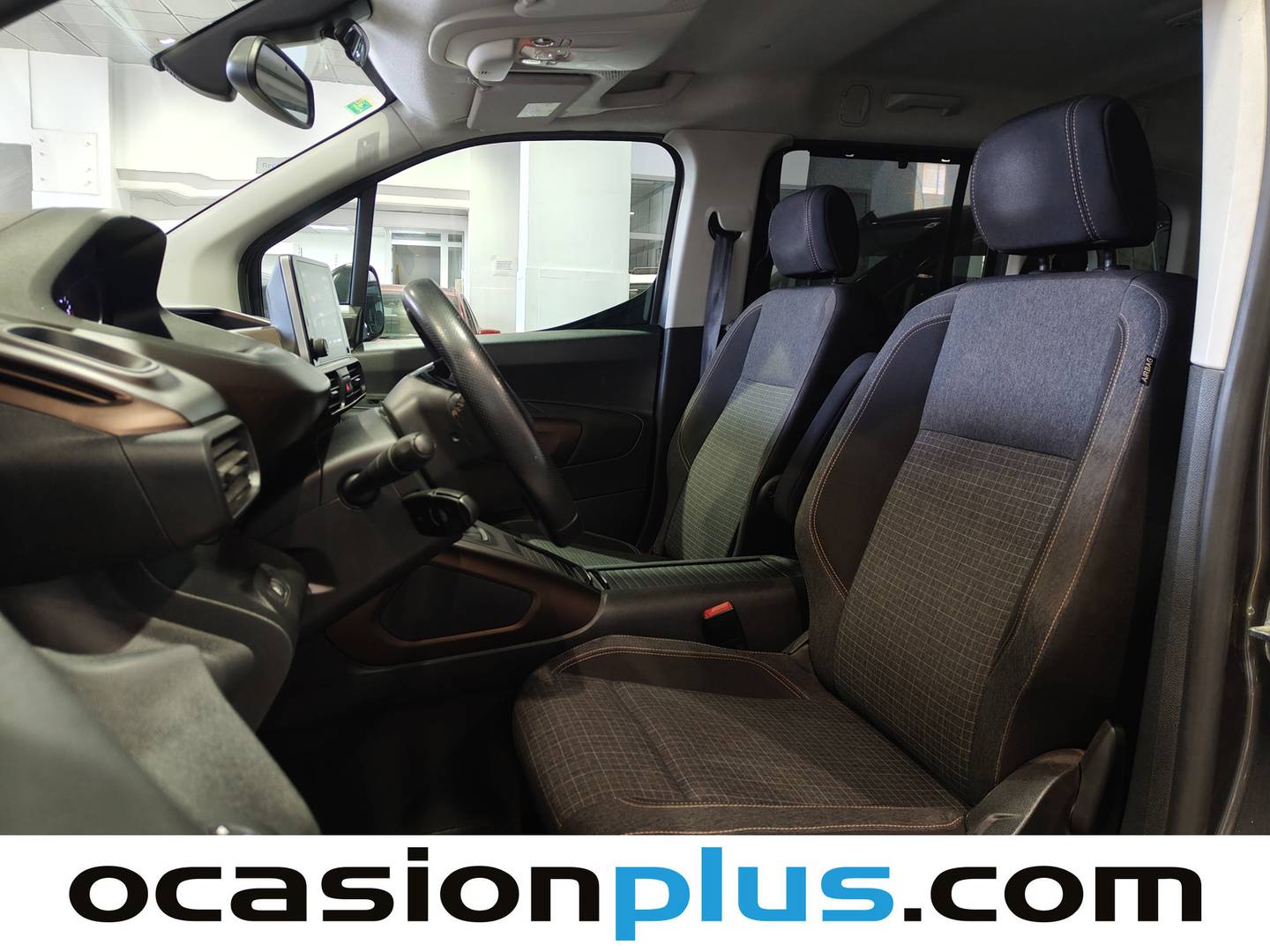 Foto asientos delanteros Peugeot Rifter Peugeot Rifter BlueHDi 100 GT Standard (100 CV)
