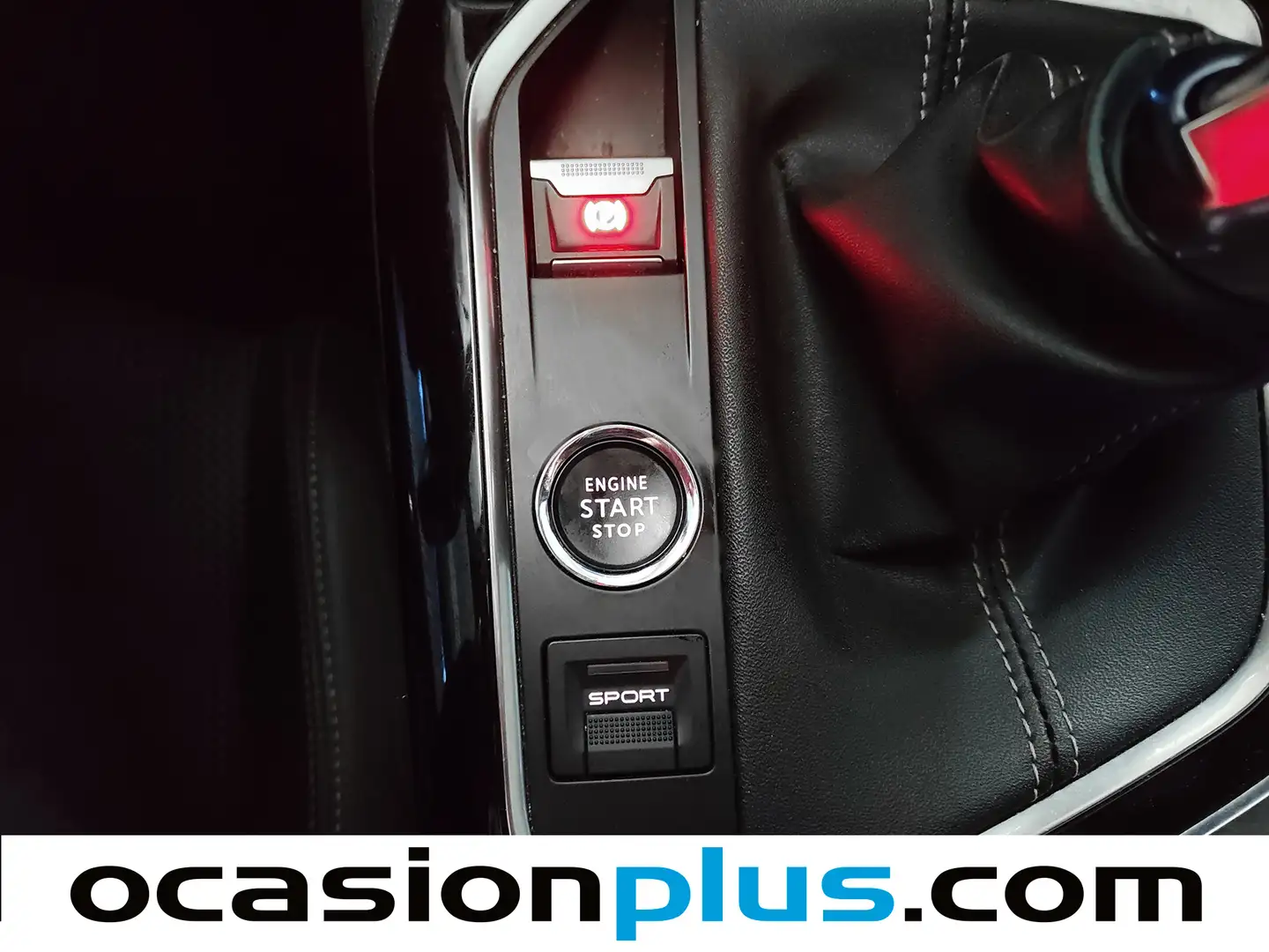 Foto Peugeot 3008 Peugeot 3008 PureTech 130 S&S GT (130 CV)