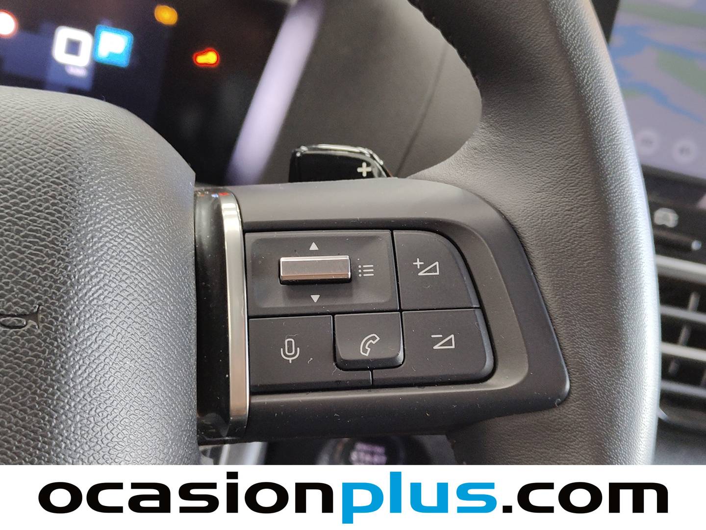 Foto Citroën C4 X Citroen C4 X PureTech 130 S&S Plus EAT8 (131 CV)