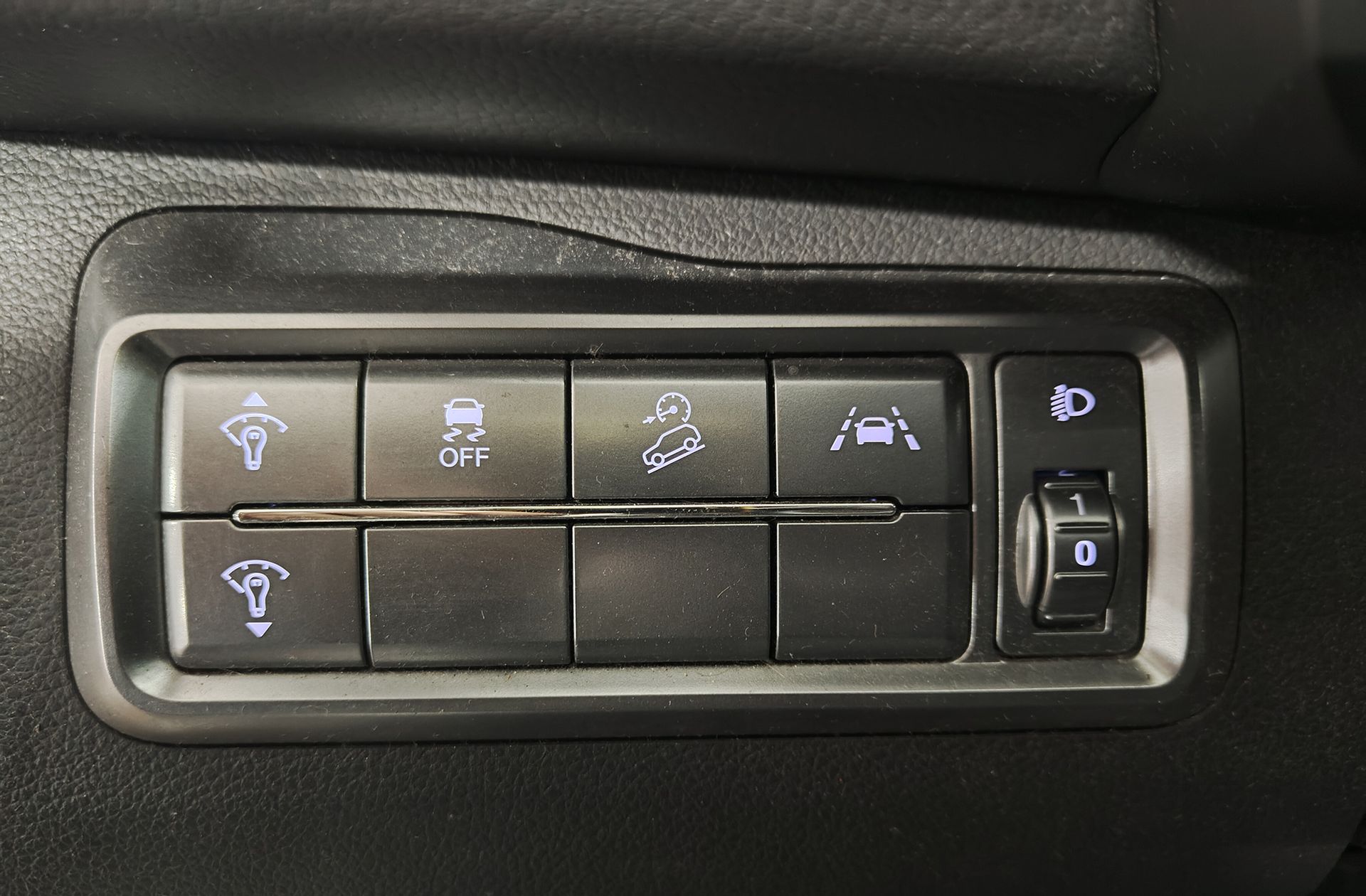 SsangYong Tivoli G12T Urban Plus - foto 9