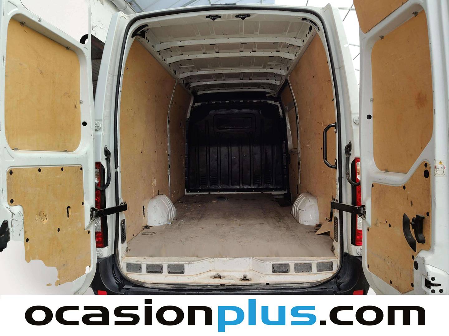 Fotos maletero Renault Master Renault Master Furgon Energy Blue dCi 145 L3H2 3500 RS (145 CV)
