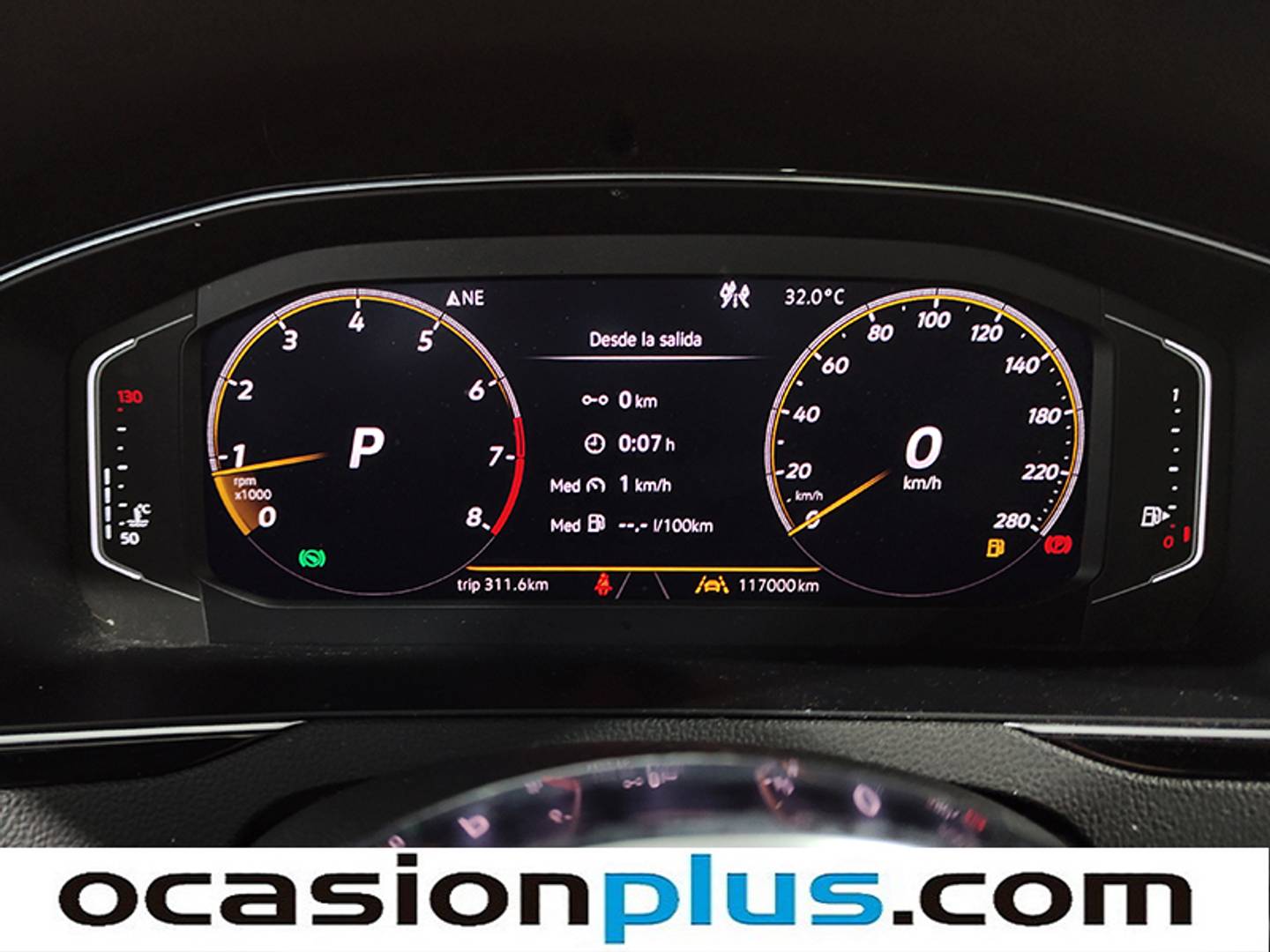 Foto Volkswagen Arteon Volkswagen Arteon R-Line 2.0 TSI (190 CV) DSG