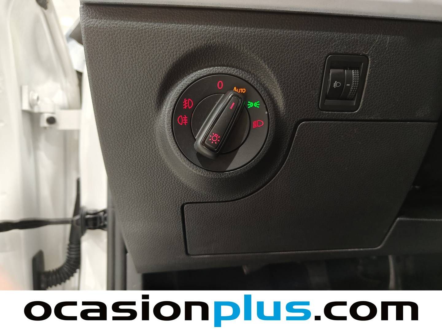 Foto Seat Ibiza SEAT Ibiza 1.0 MPI S&S Style XL (80 CV)