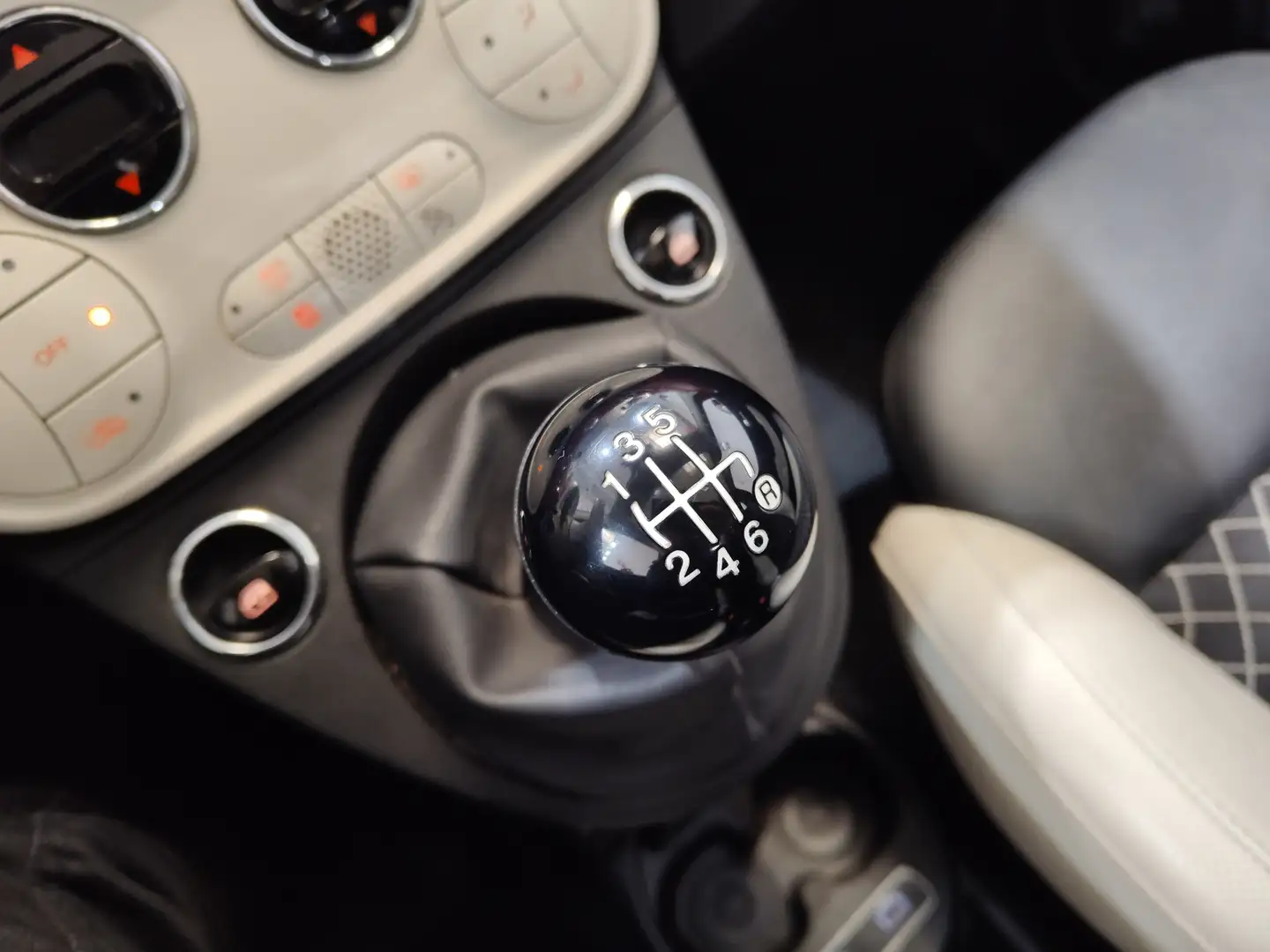 Foto Fiat 500 Fiat 500 1.0 Hybrid Dolcevita (70 CV)