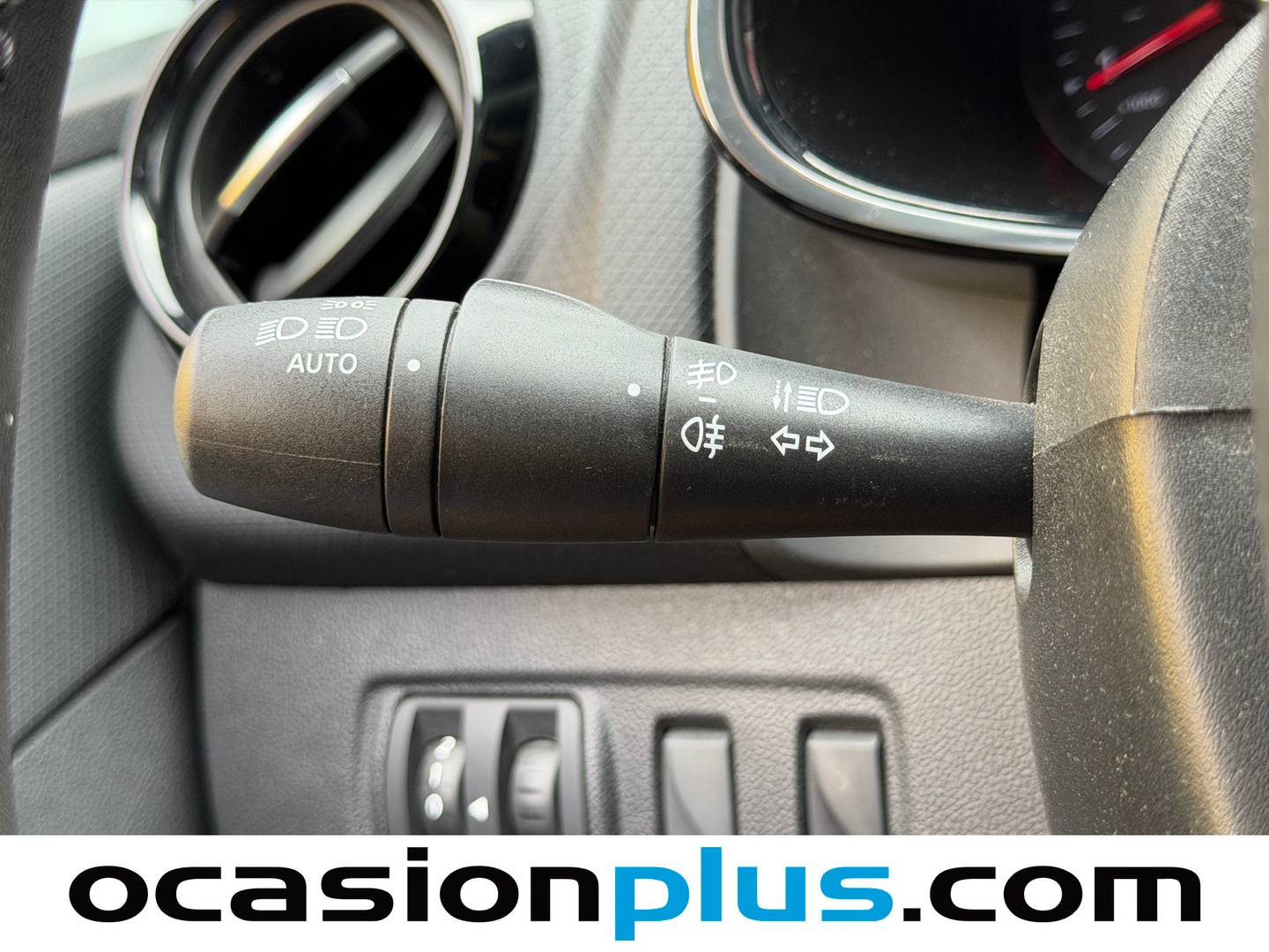 Equipamiento del Renault Clio Renault Clio Limited dCi (90 CV)