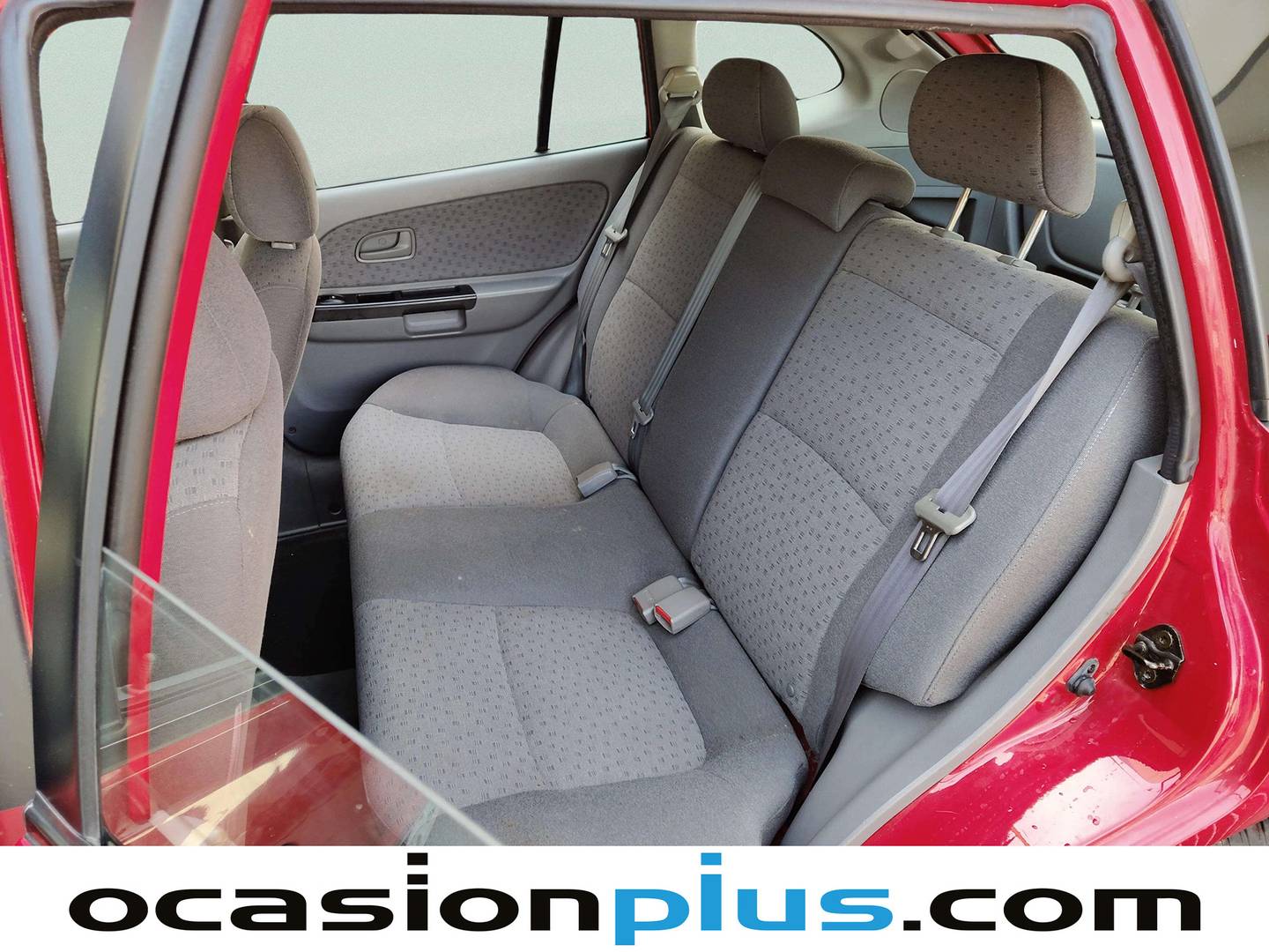 Foto asientos traseros KIA Rio KIA Rio 1.5 16v LS (97 CV)