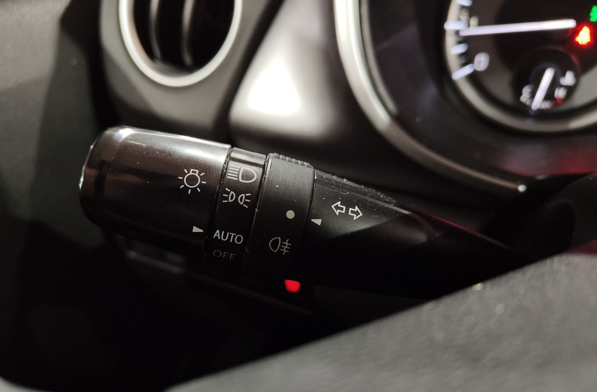 Suzuki Vitara 1.4 T Mild Hybrid GLE - foto 26