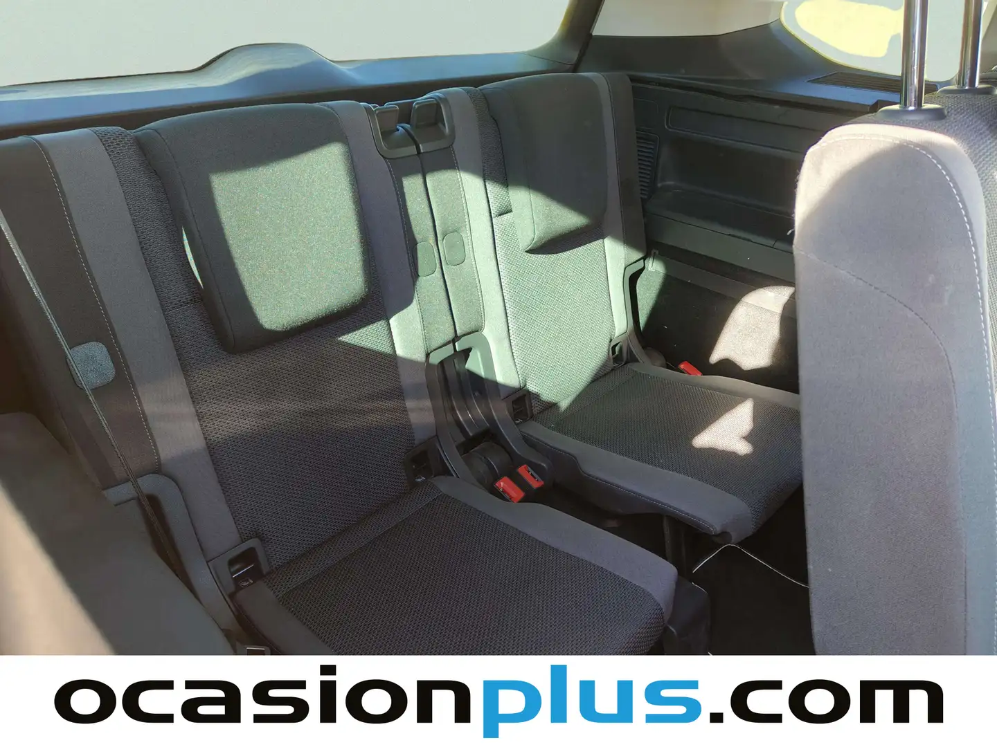 Foto Volkswagen Touran Volkswagen Touran Edition 1.6 TDI BMT (115 CV) 7 Plazas