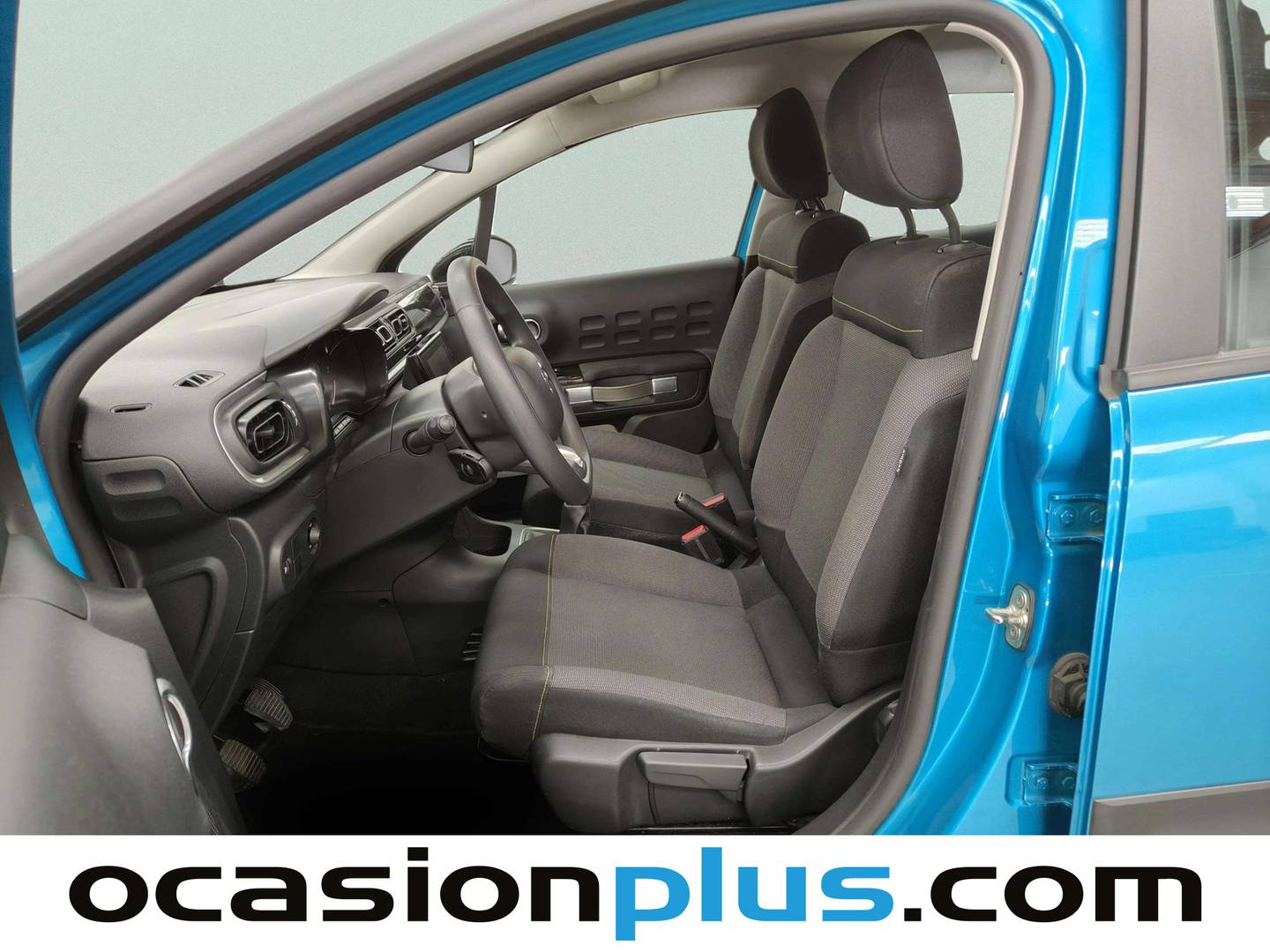 Foto asientos delanteros Citroën C3 Citroën C3 PureTech 83 Feel Pack (83 CV)