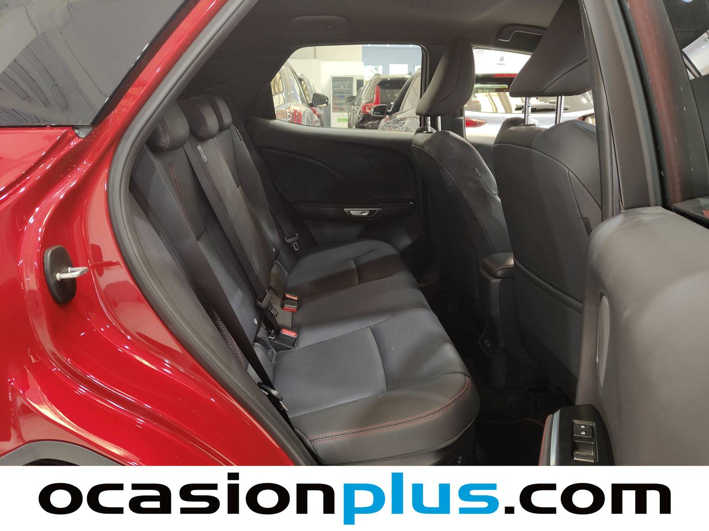 Foto Lexus LBX Lexus LBX 1.5 HEV Emotion+ (136 CV)