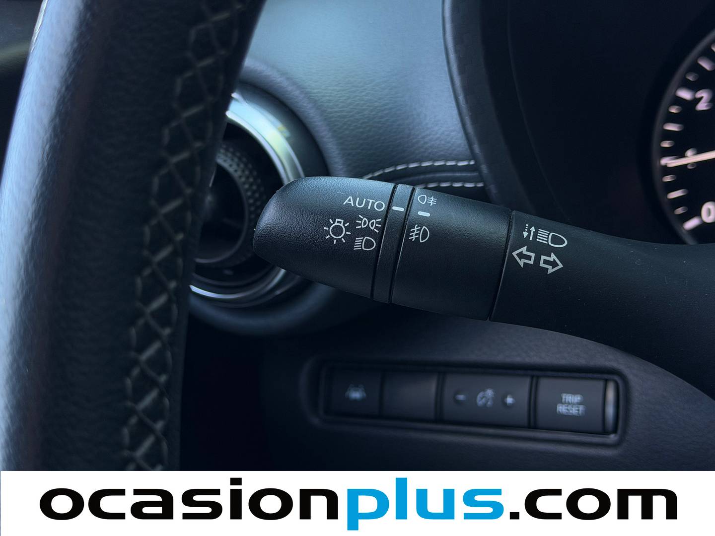 Extras del Nissan JUKE Nissan Juke DIG-T N-Connecta 4x2 DCT (117 CV)