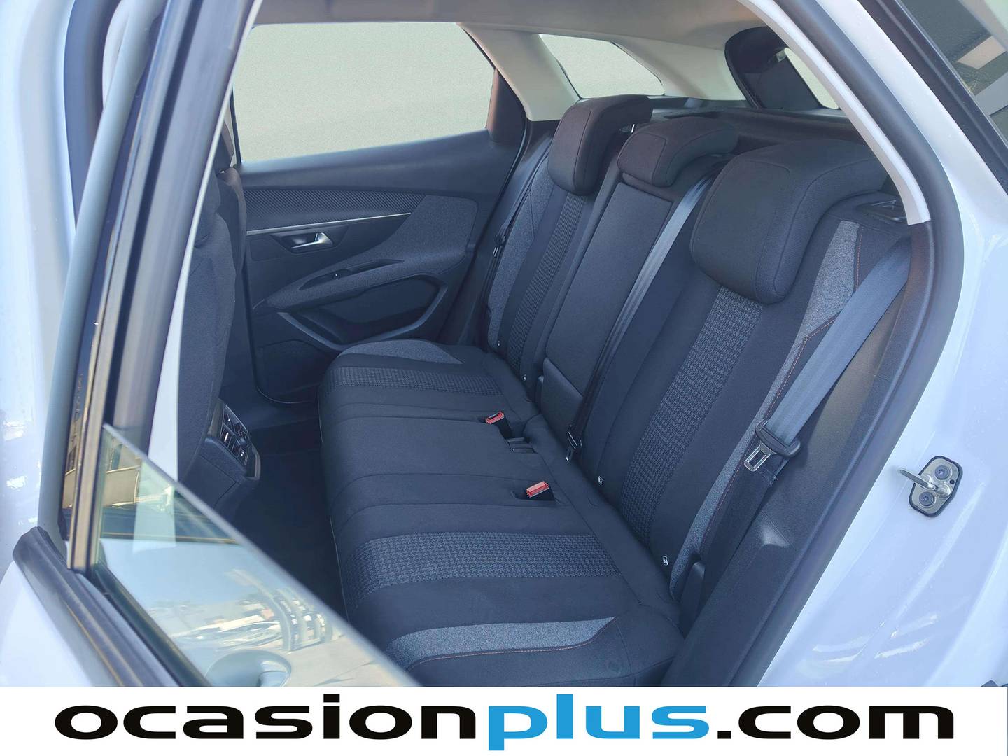 Foto asientos traseros Peugeot 3008 Peugeot 3008 BlueHDi 130 S&S Active (130 CV)