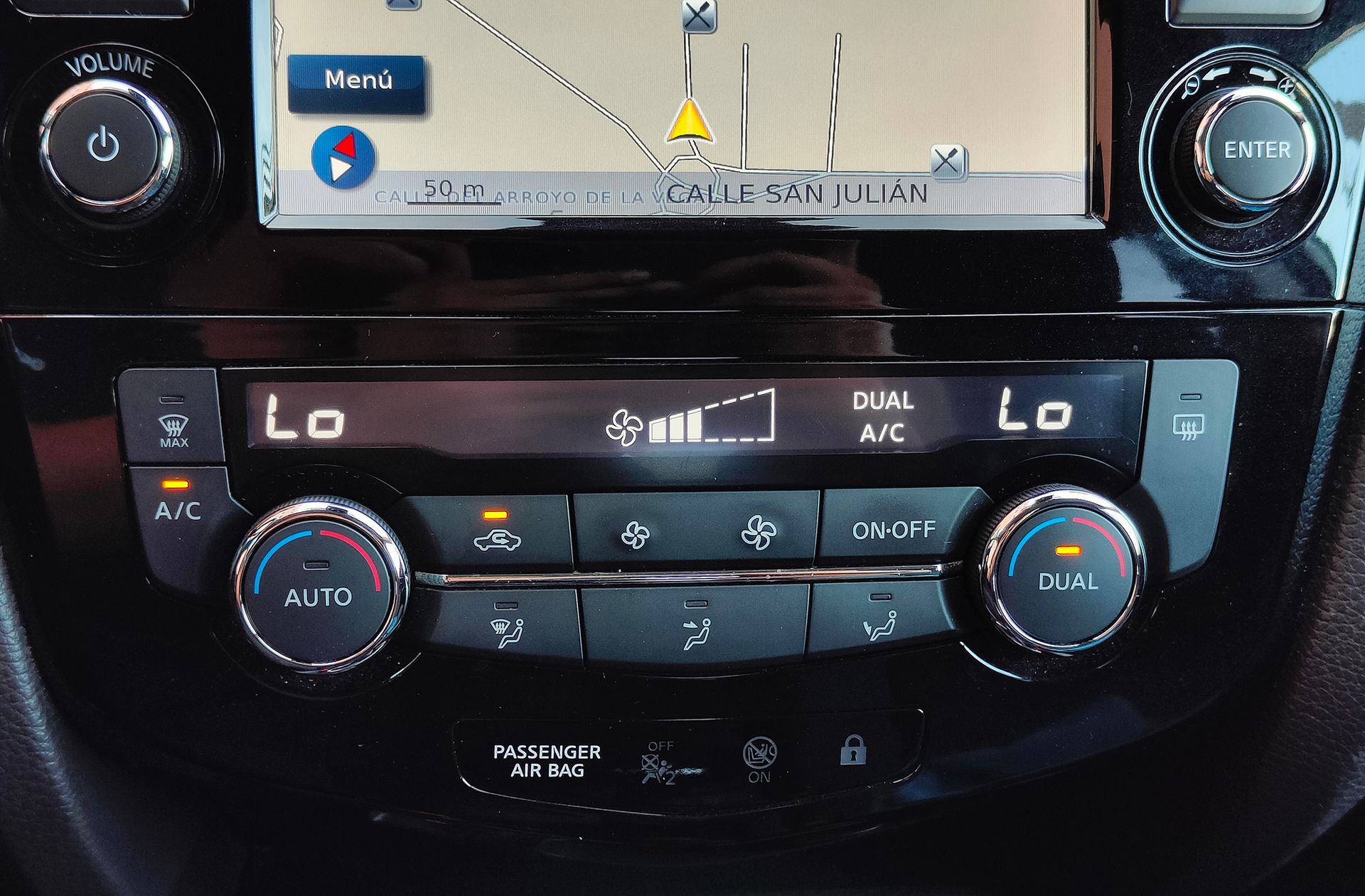 Nissan Qashqai DIG-T 115 N-Connecta 4x2 - foto 28