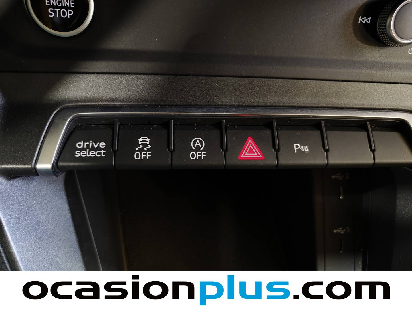 Acabados Audi Q3 Audi Q3 Black line 35 TDI (150 CV) S tronic