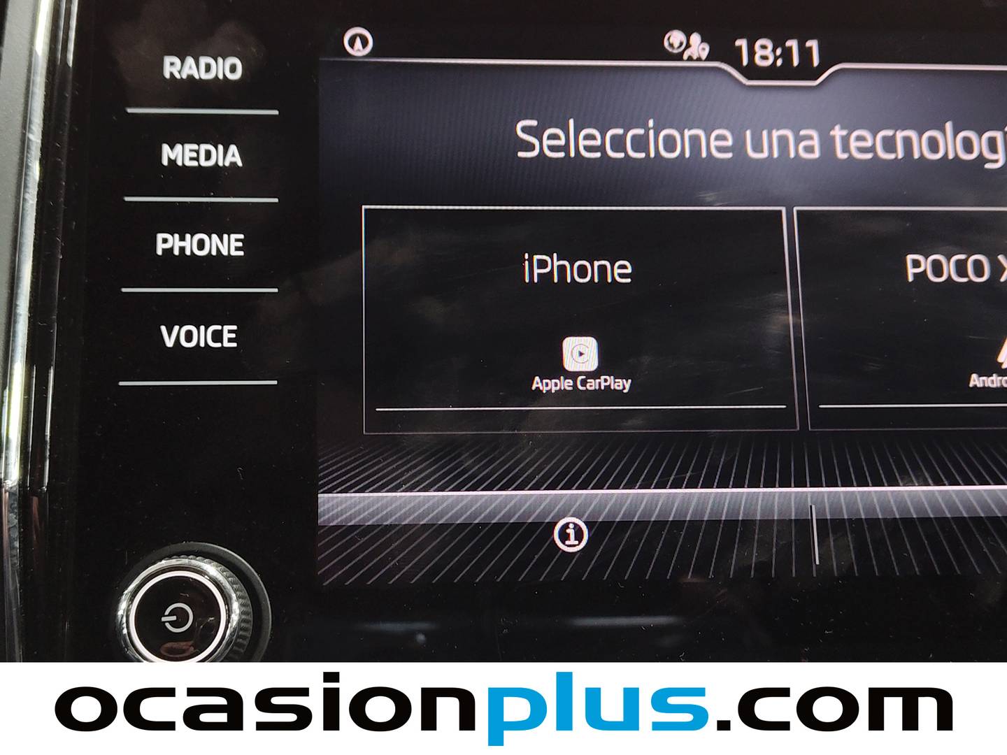 Foto Skoda Karoq Skoda Karoq 1.5 TSI ACT Ambition DSG (150 CV)