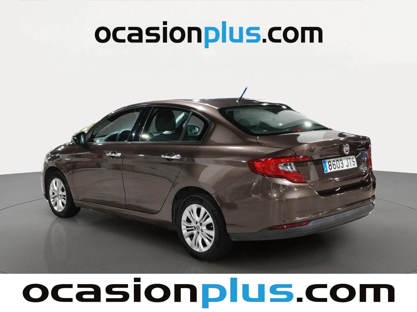 Foto trasera Fiat Tipo Fiat Tipo Sedan Sedan 1.4 Easy (95 CV) izquierda