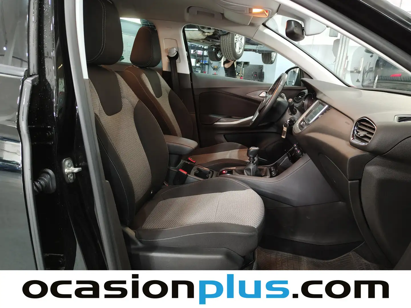 Foto Opel Grandland X Opel Grandland X 1.2 Turbo S&S Selective (130 CV)