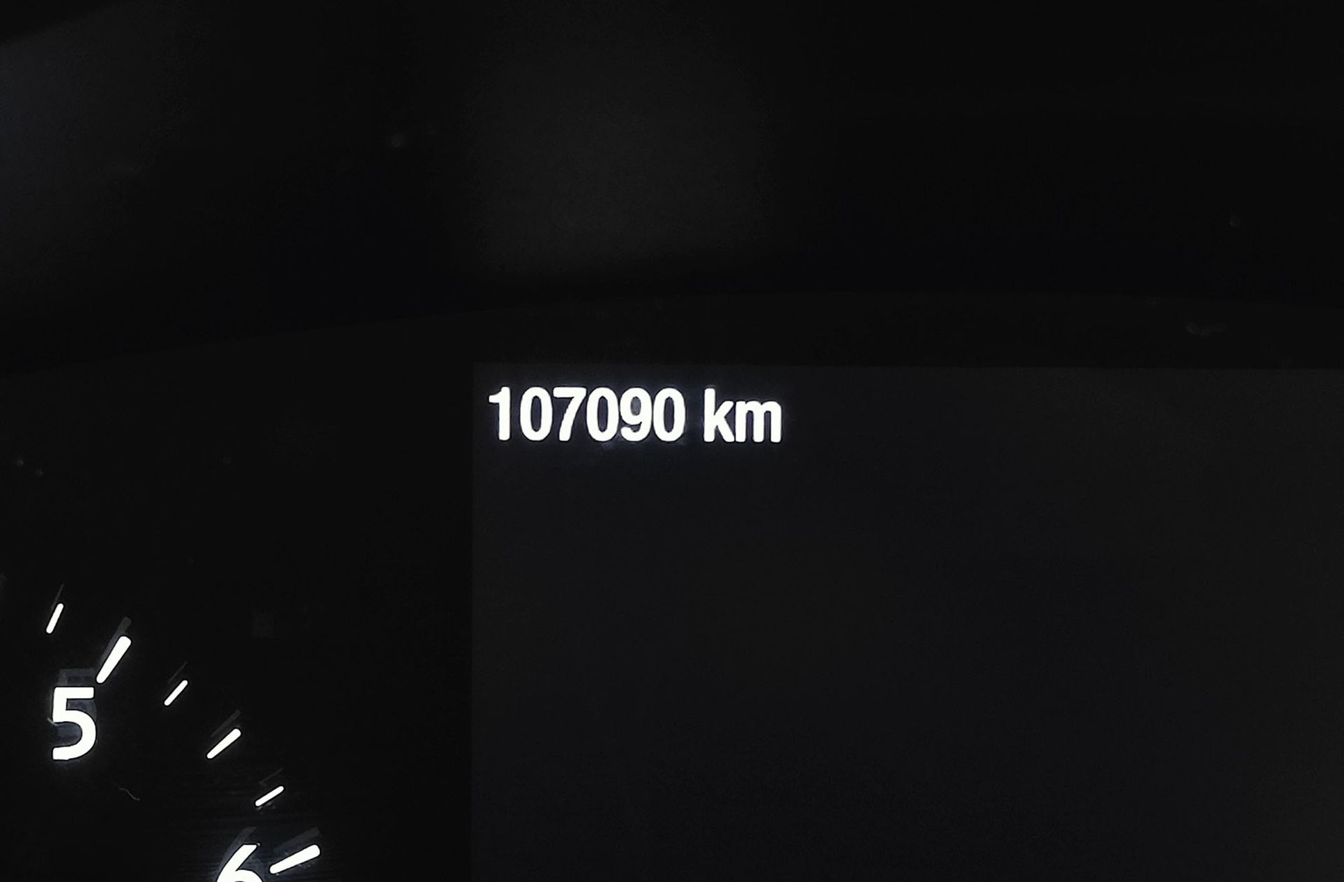 Ford Focus 1.0 EcoBoost Active - foto 11