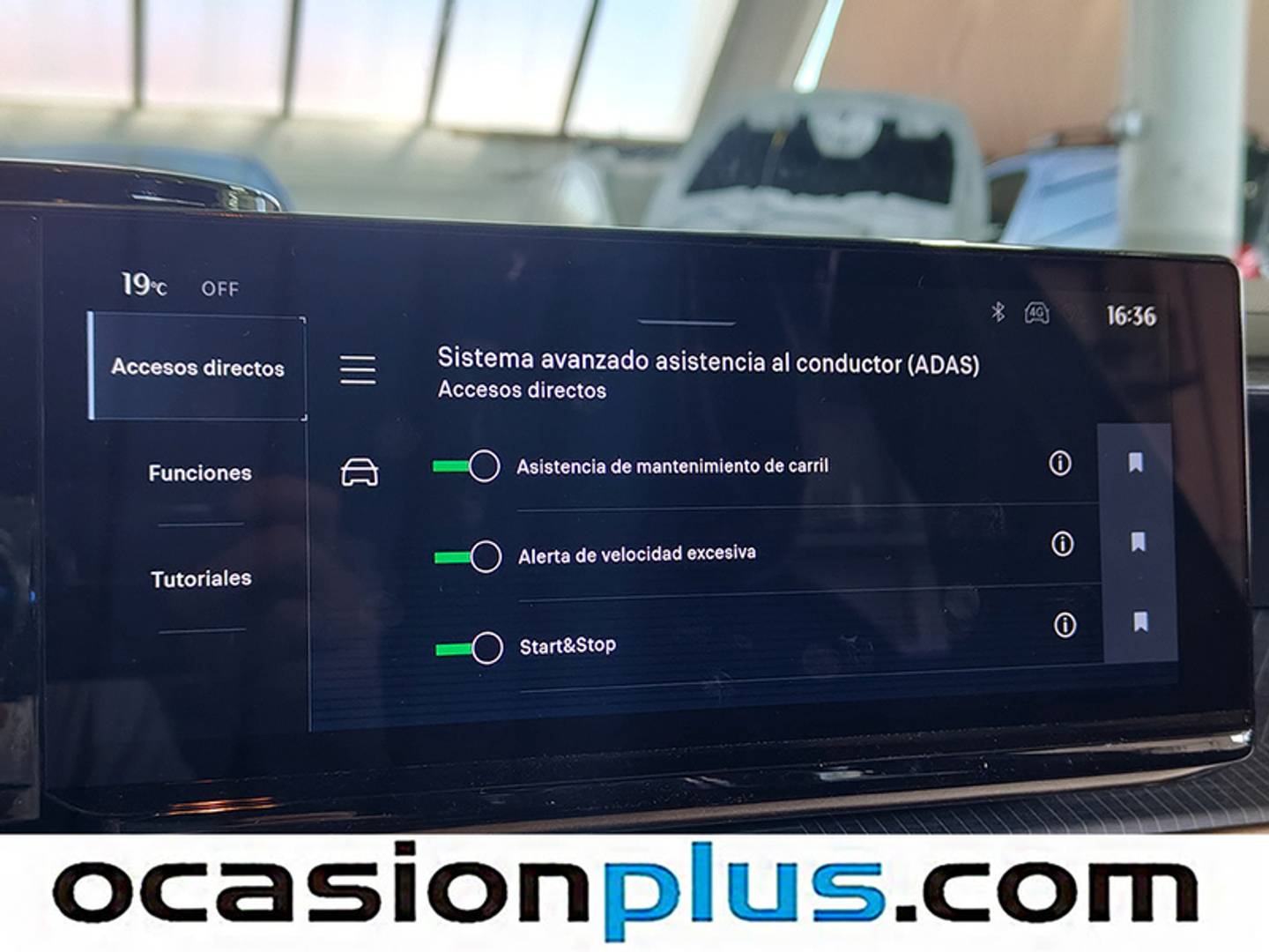 Extras del Lancia Ypsilon Lancia Ypsilon Hybrid  (100 CV)