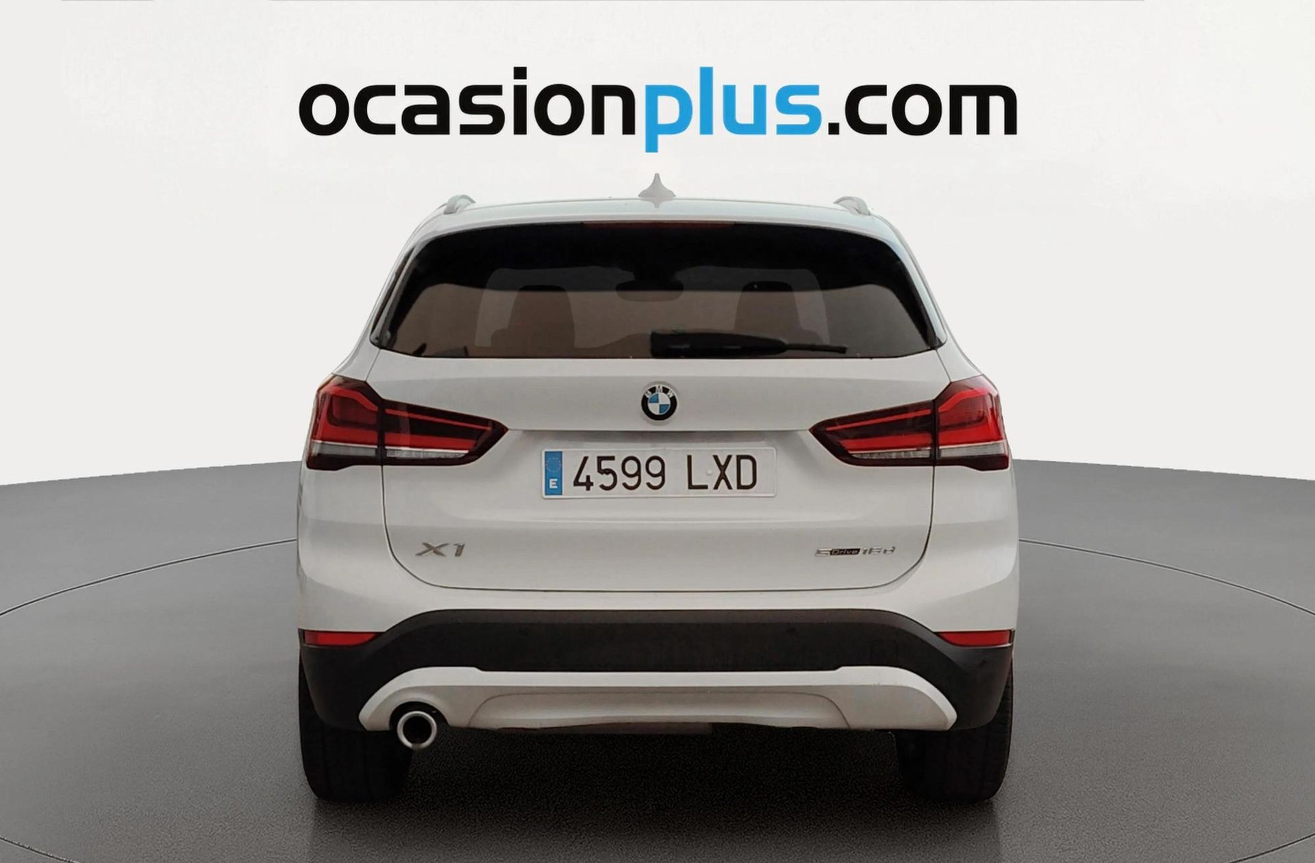 BMW X1 sDrive16d Business - foto 17