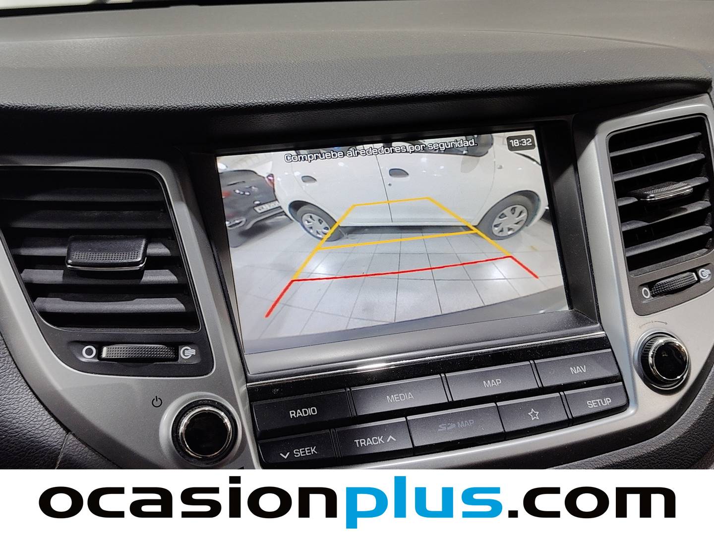 Equipamiento del Hyundai Tucson Hyundai Tucson 1.7 CRDI BlueDrive Link 4x2 (115 CV)