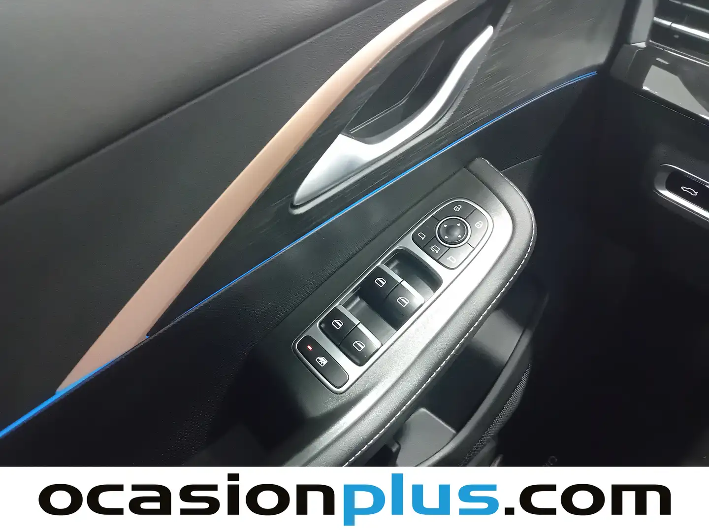 Foto OMODA 5 Omoda 5 1.6 T-GDI Premium DCT (185 CV)