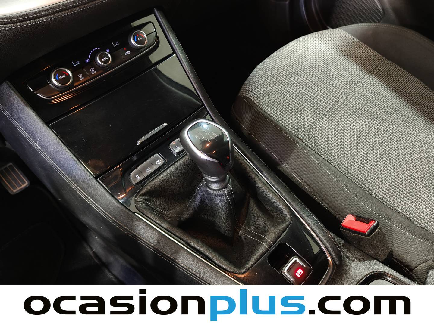 Opel Grandland X Opel Grandland X 1.2 Turbo Selective (130 CV) de segunda mano