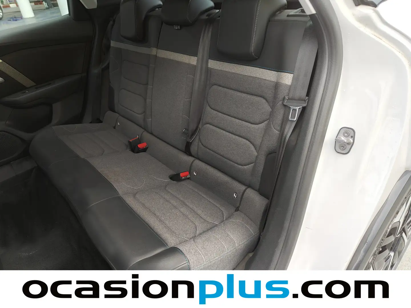 Foto Citroën C4 Citroen C4 PureTech 130 S&S 6v Feel Pack (130 CV)