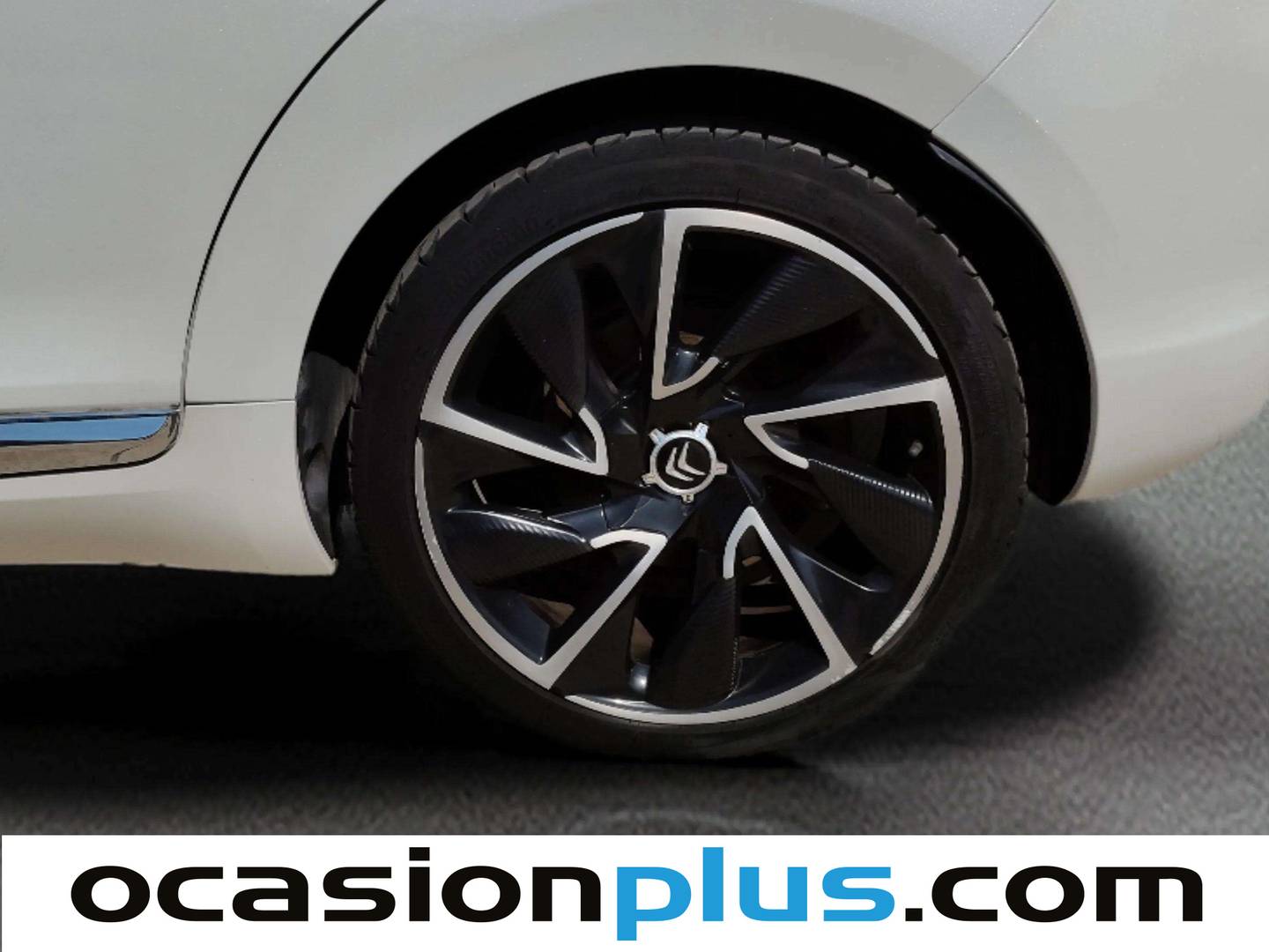 Citroën DS5 Citroën DS5 Hybrid4 Airdream Sport (200 CV) al mejor precio