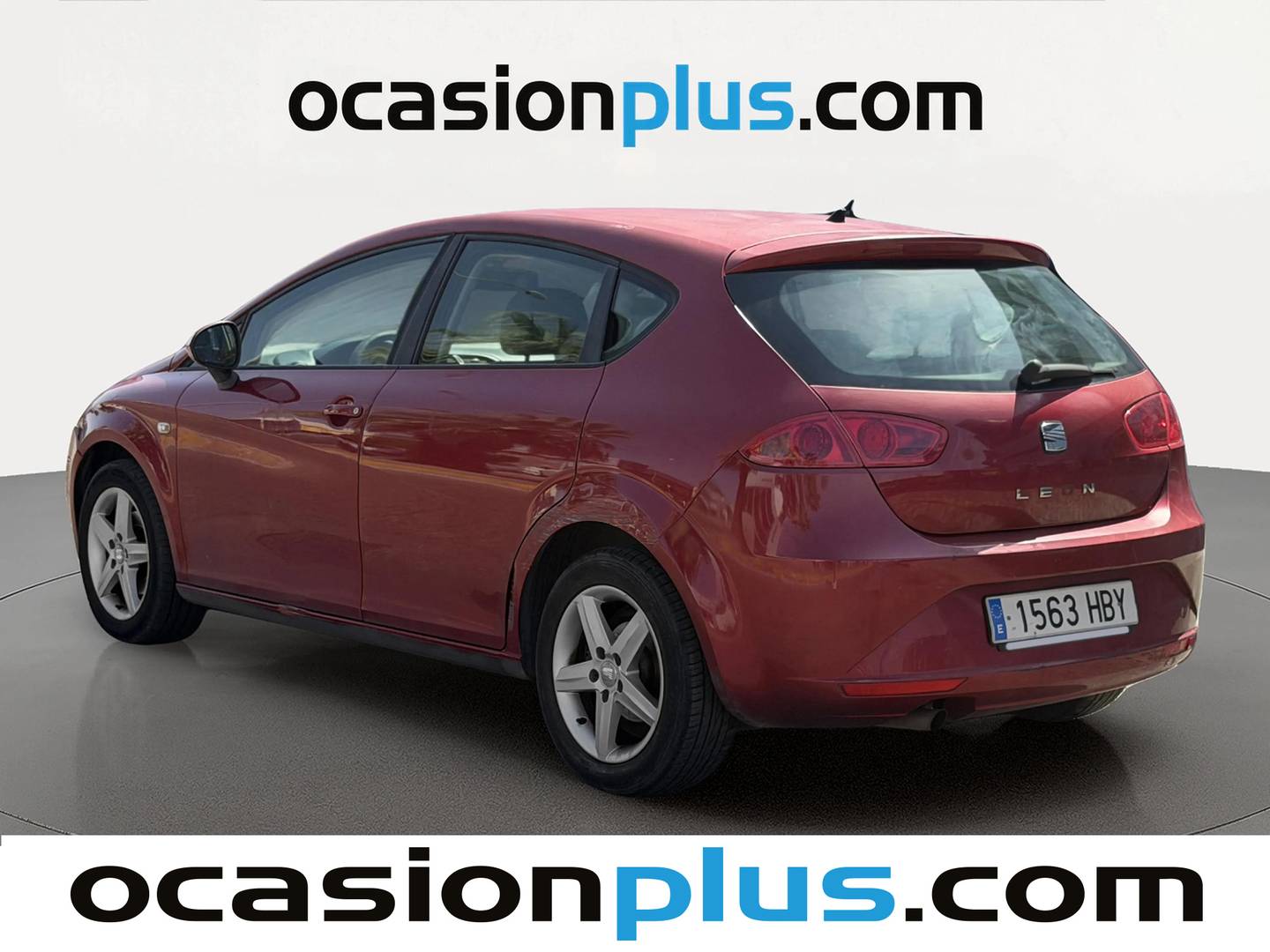 Foto trasera Seat León Seat León 1.6 TDI Reference (105 CV) izquierda