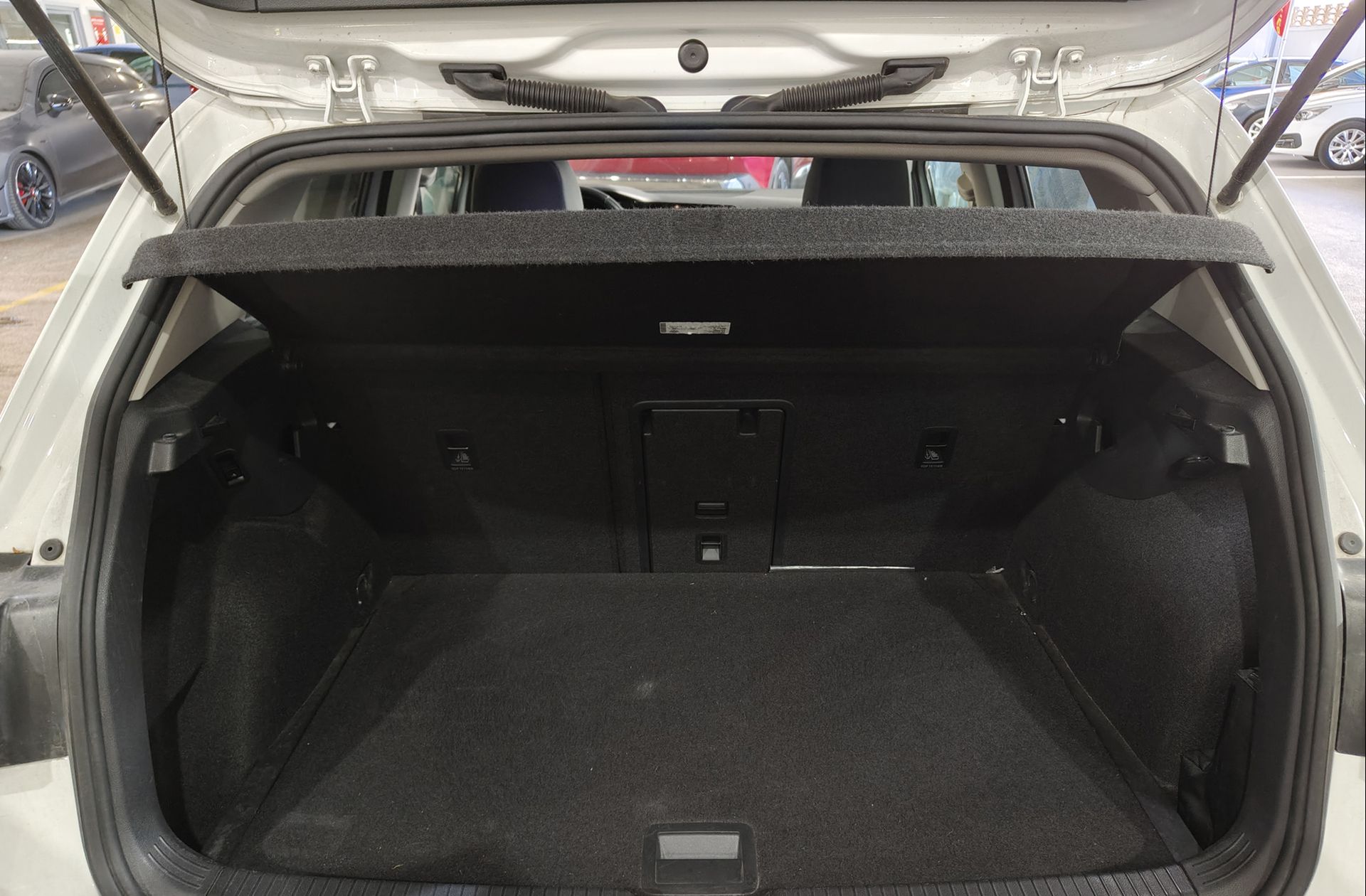 Volkswagen Golf Life 2.0 TDI DSG - foto 16