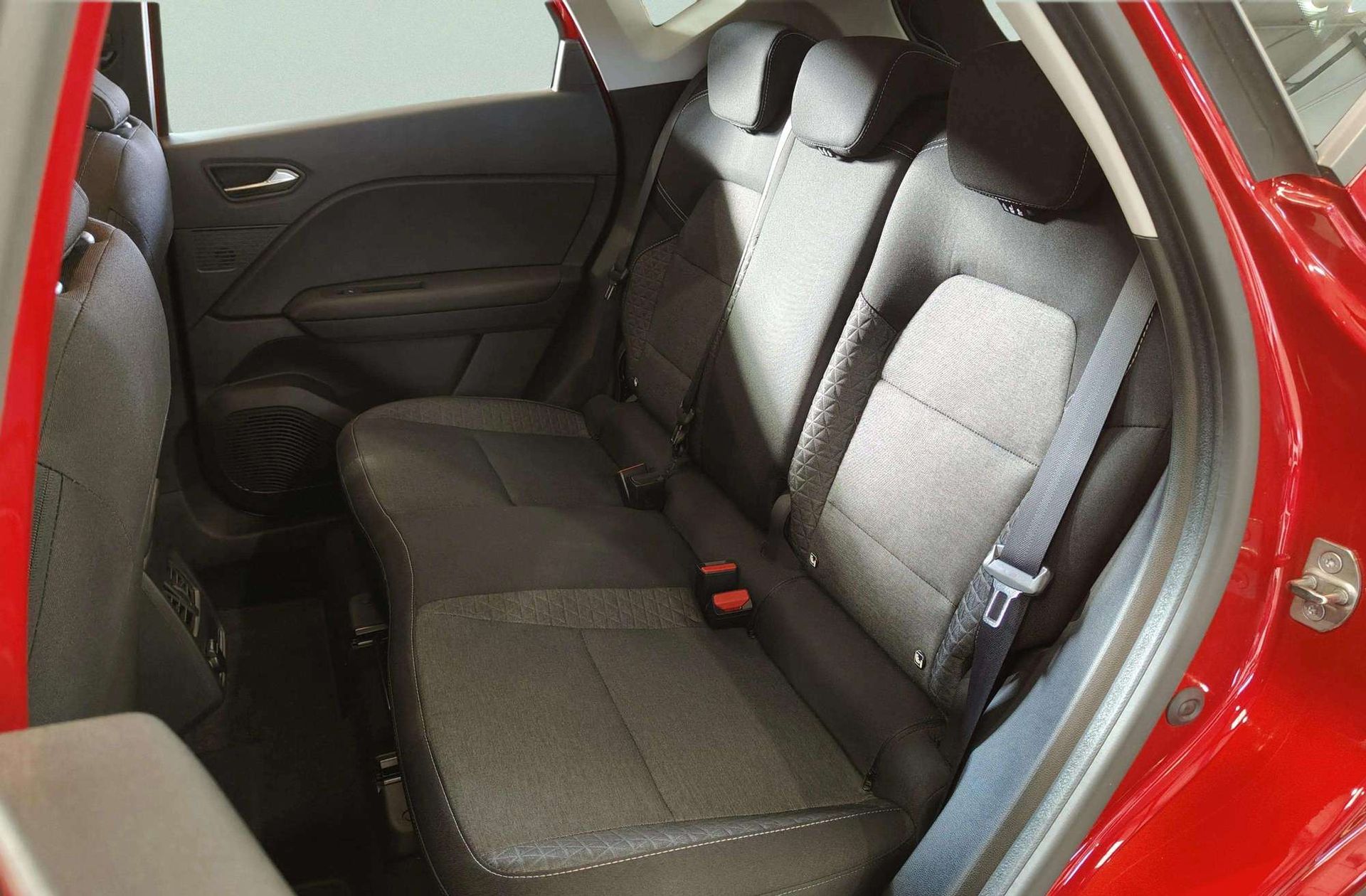 Mitsubishi ASX 130T MHEV Motion - foto 11