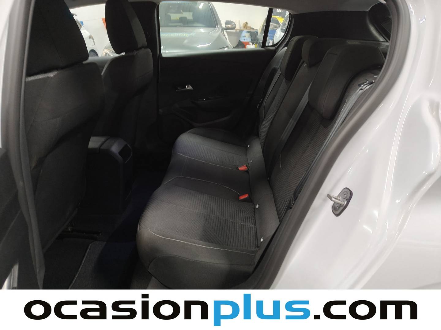 Foto Peugeot 308 Peugeot 308 PureTech 130 S&S Active Pack EAT8  (130 CV)