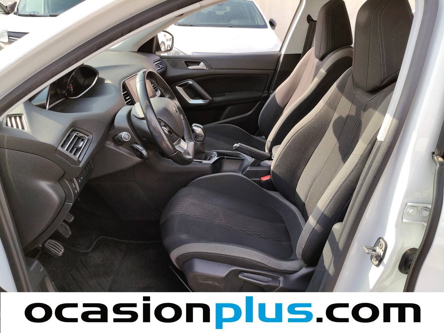 Foto asientos delanteros Peugeot 308 Peugeot 308 PureTech 110 S&S Style (110 CV)