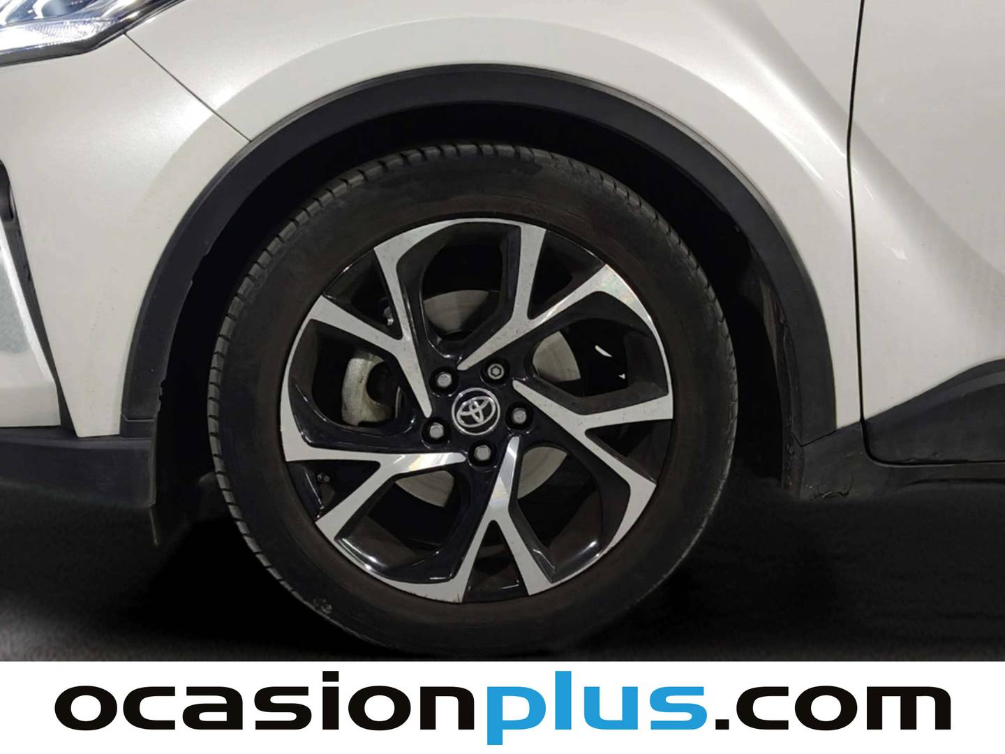 Toyota C-HR Toyota C-HR 1.8 125H Advance (122 CV) de segunda mano