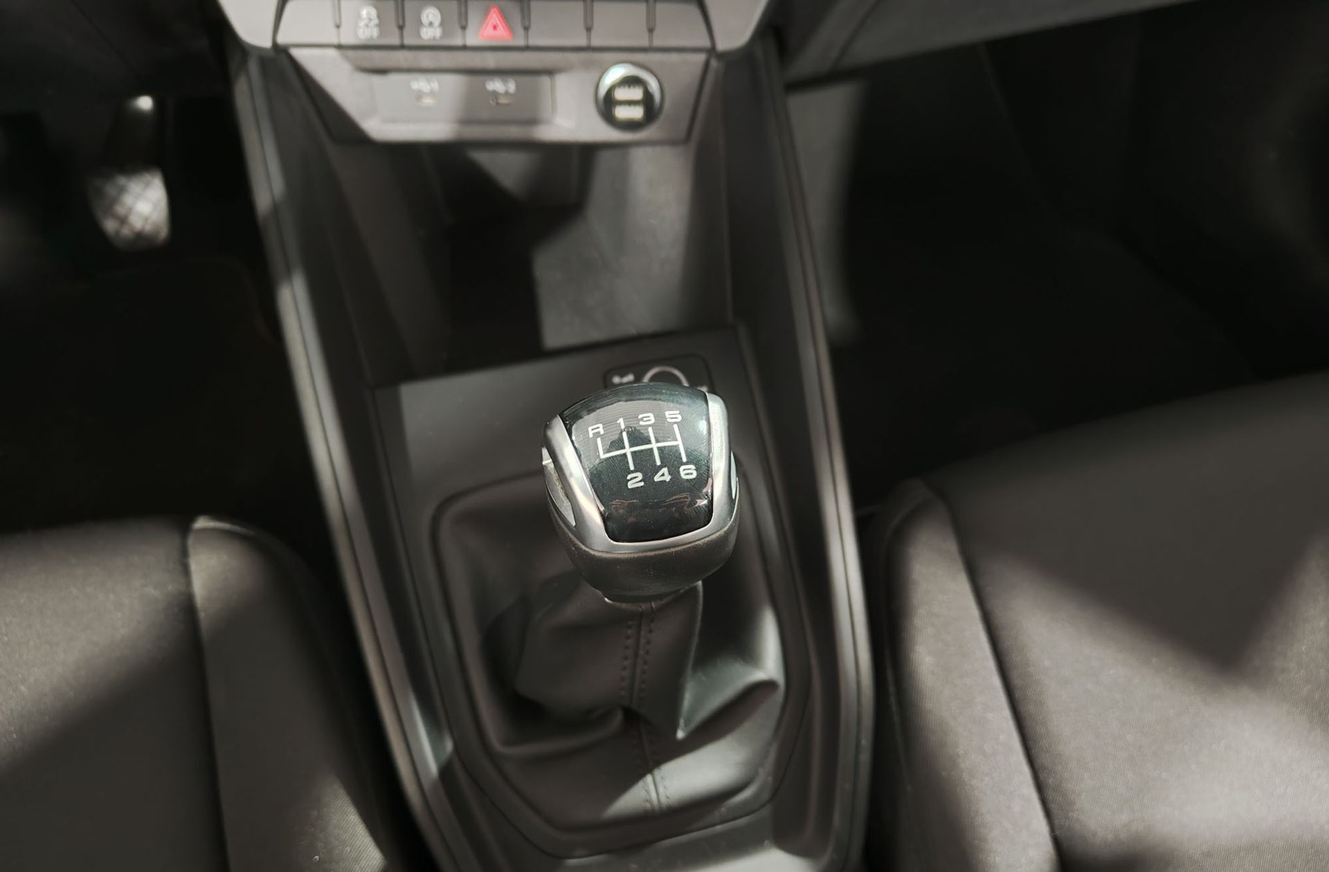 Audi A1 Sportback Advanced 30 TFSI - foto 5