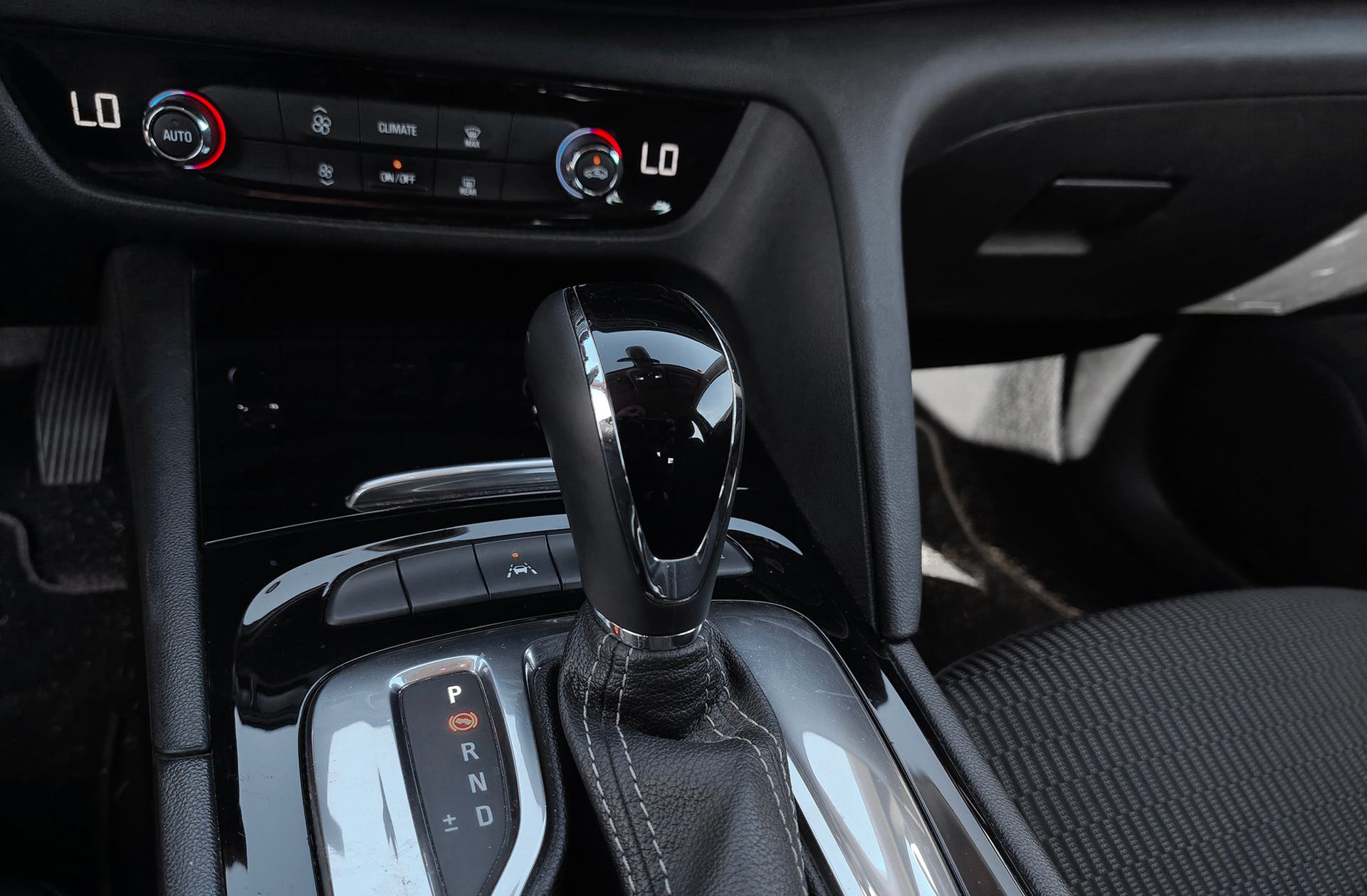 Opel Insignia GS 1.5 Turbo XFT Innovation - foto 5