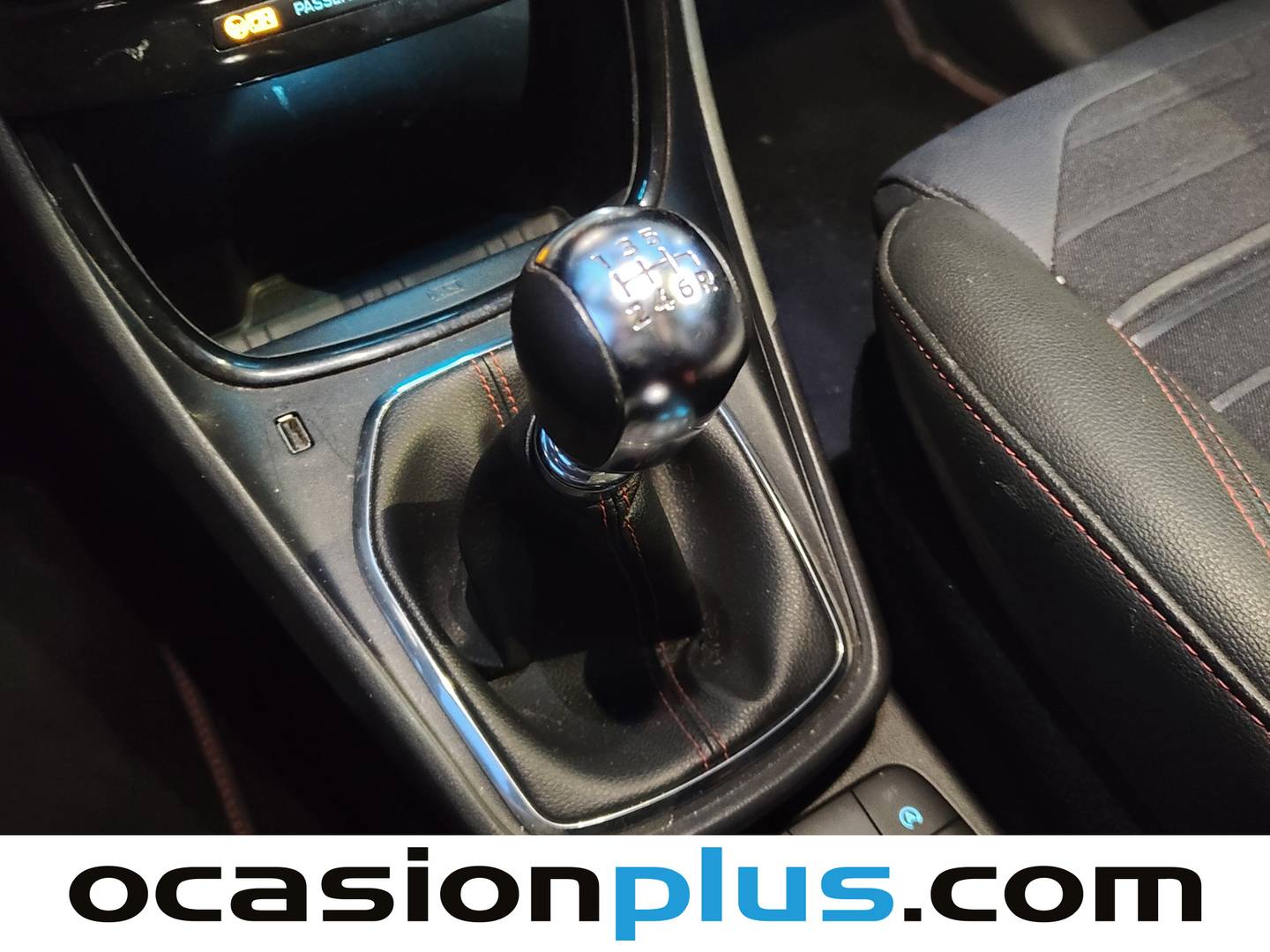 Foto Ford Puma Ford Puma 1.0 EcoBoost MHEV ST-Line X (125 CV)