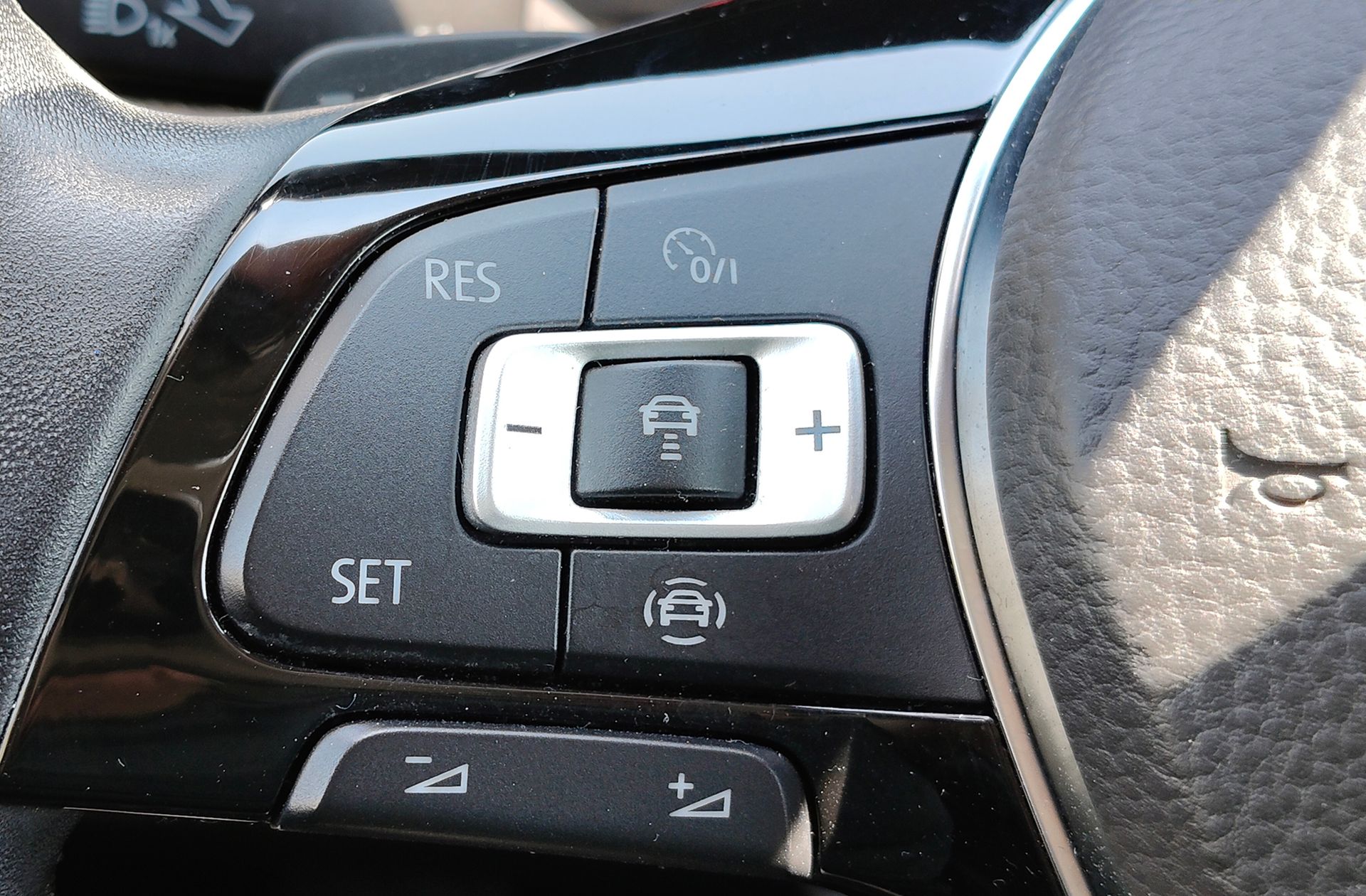 Volkswagen Tiguan Advance 1.5 TSI DSG - foto 27