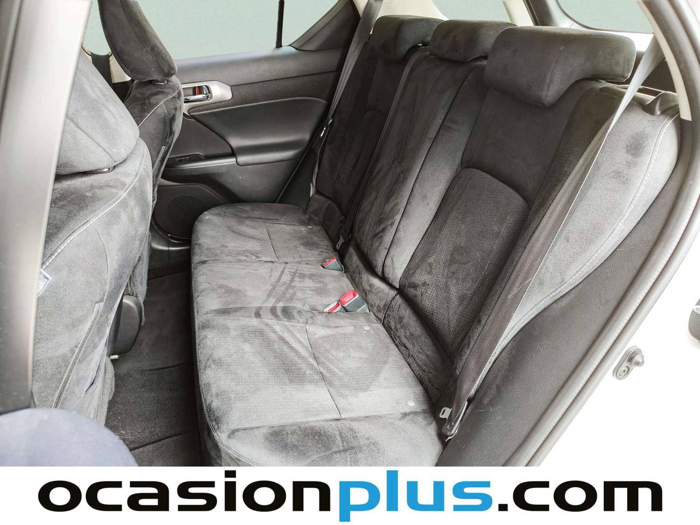 Foto asientos traseros Lexus CT Lexus CT 200h Executive (136 CV)