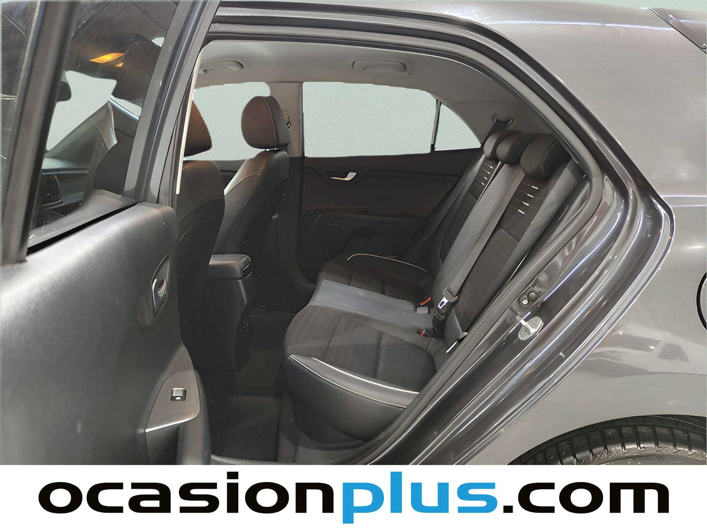 Foto asientos traseros KIA Rio Kia Rio 1.2 CVVT GT Line (84 CV)