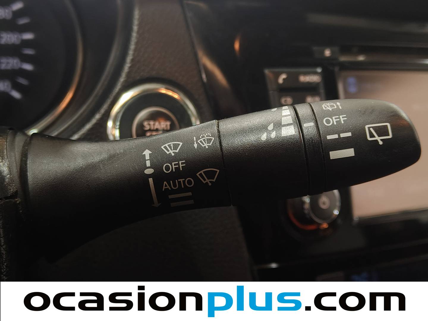 Foto Nissan QASHQAI Nissan Qashqai 1.5 dCi N-Connecta 4x2 (110 CV)