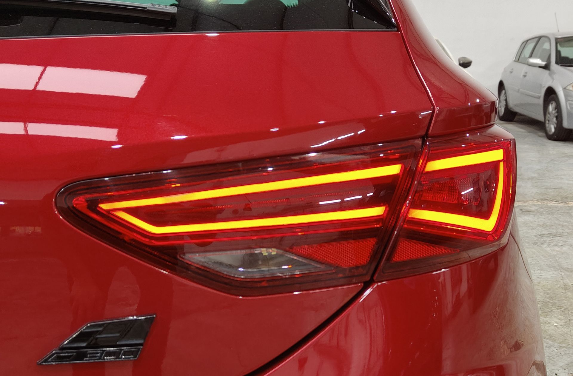 SEAT León 2.0 TSI Cupra DSG - foto 18